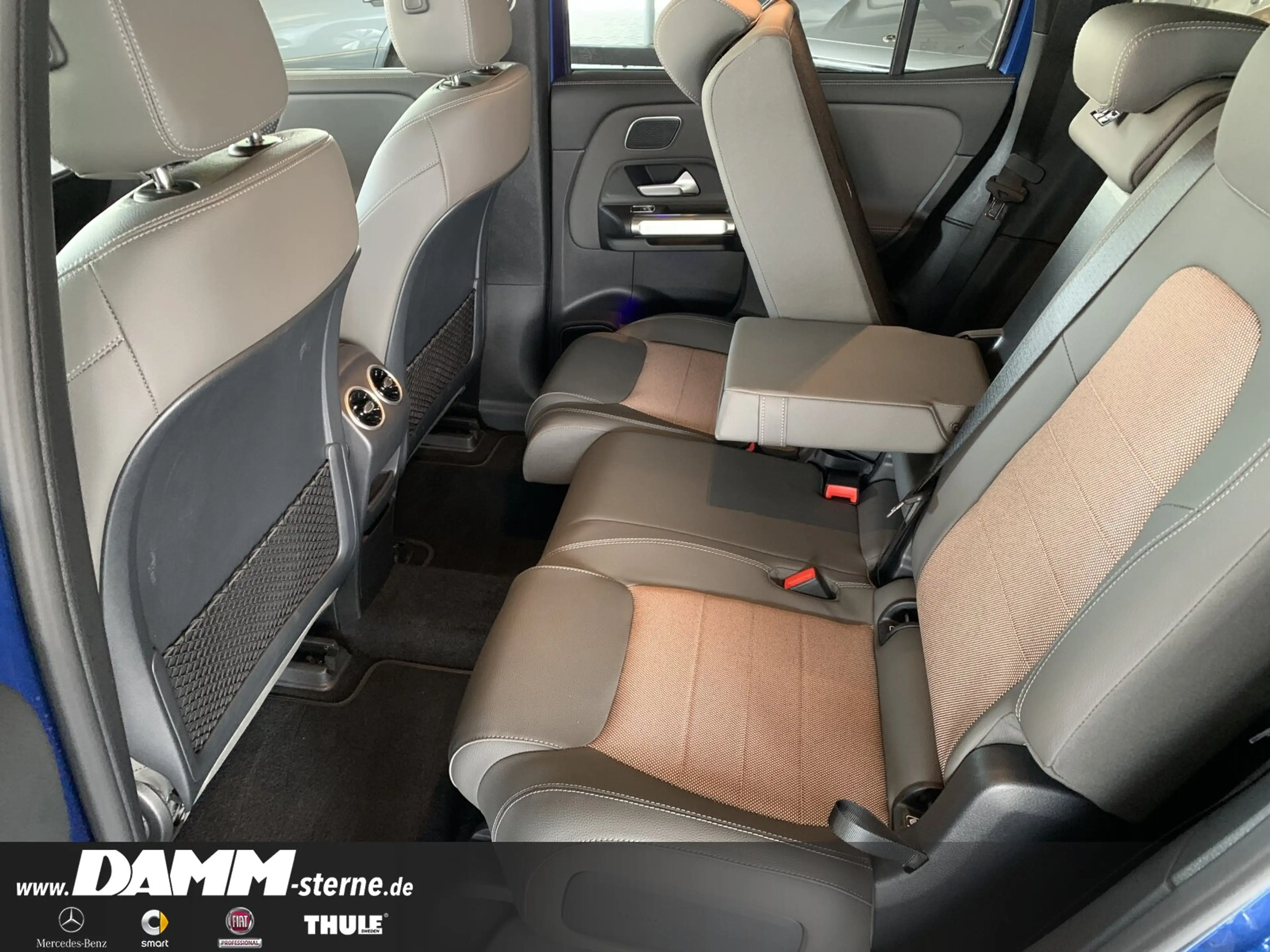 Mercedes-Benz EQB 350 EQB 350 4M ElectricArt+/Pano/7-Sitze/60M GA+Flex — photo 13