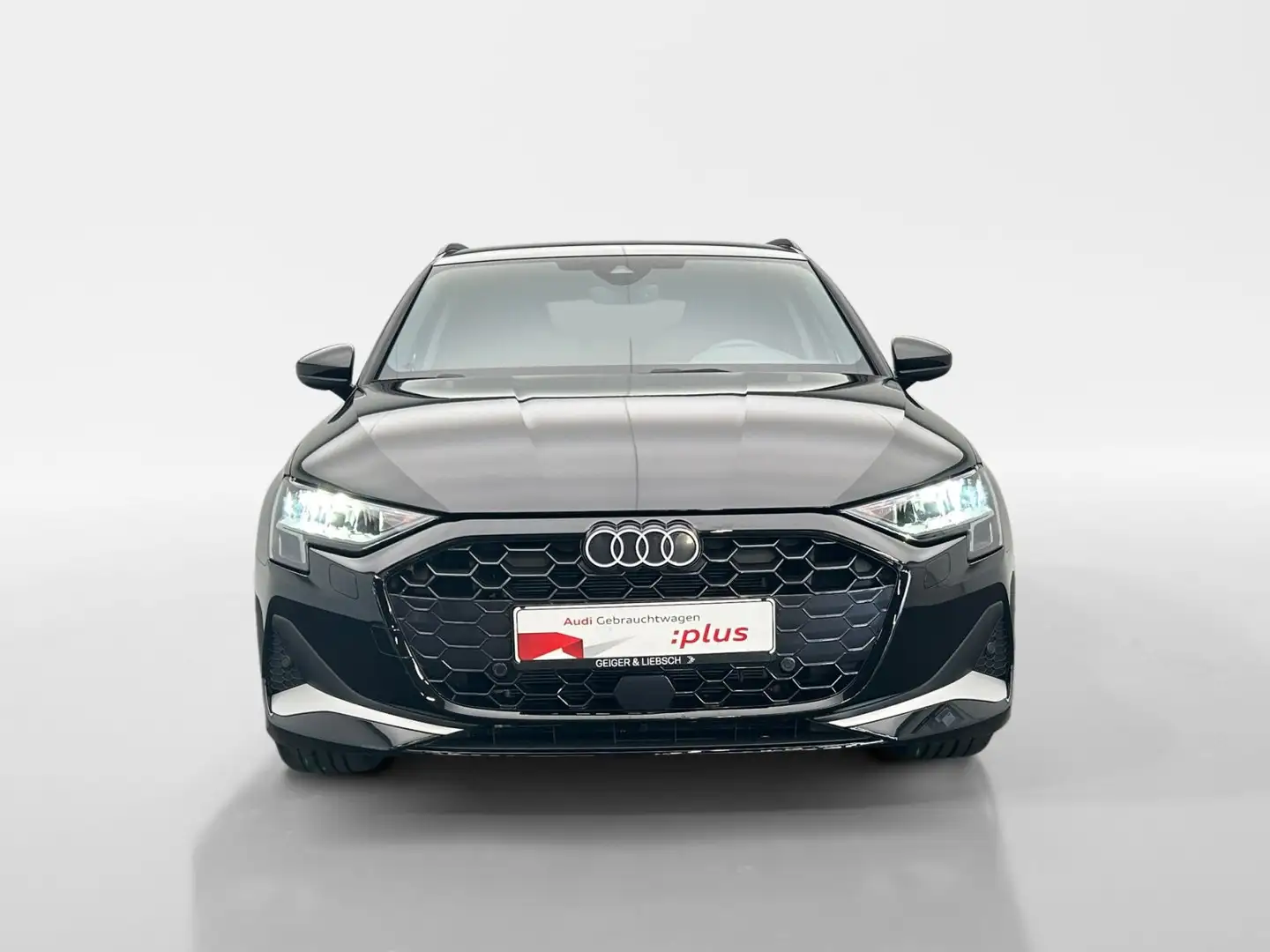 Audi A3 35 TFSI advanced*NAVI-PLUS*VIRTUAL* Schwarz - 2
