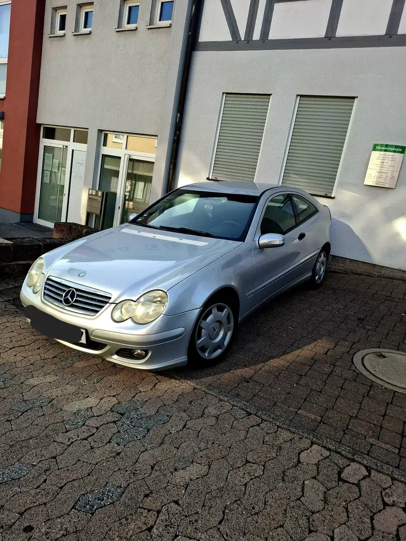 Mercedes-Benz C 220 TOP ZUSTAND - 1
