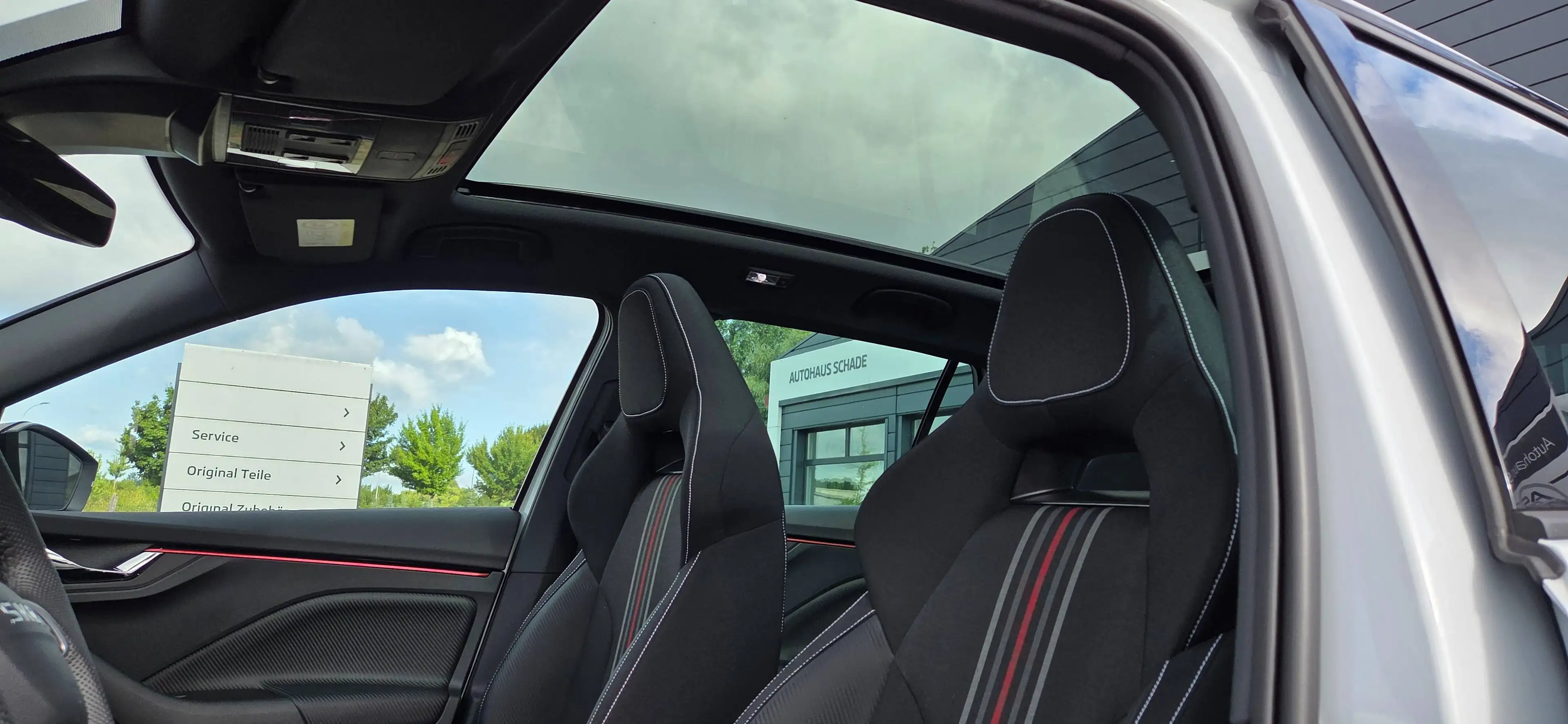 Skoda Kamiq Kamiq 1.0 TSI DSG Monte Carlo — photo 9