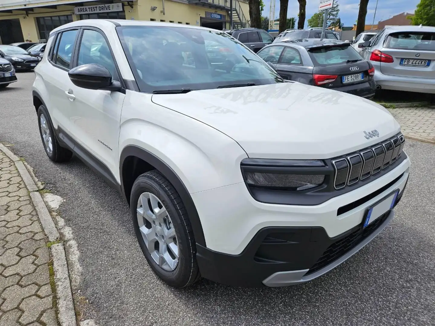 Jeep Avenger 1.2 Turbo Altitude - 2