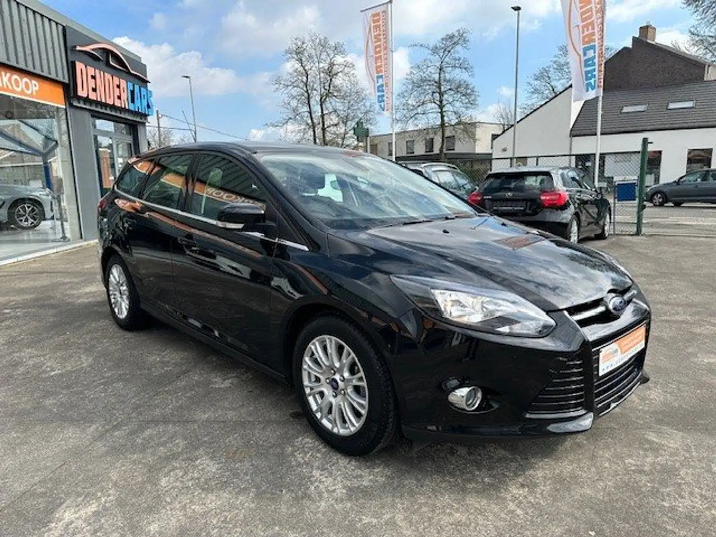 Ford Focus Break, 1.6i, 2014,Automaat, 55.102km's + Garantie Noir - 2