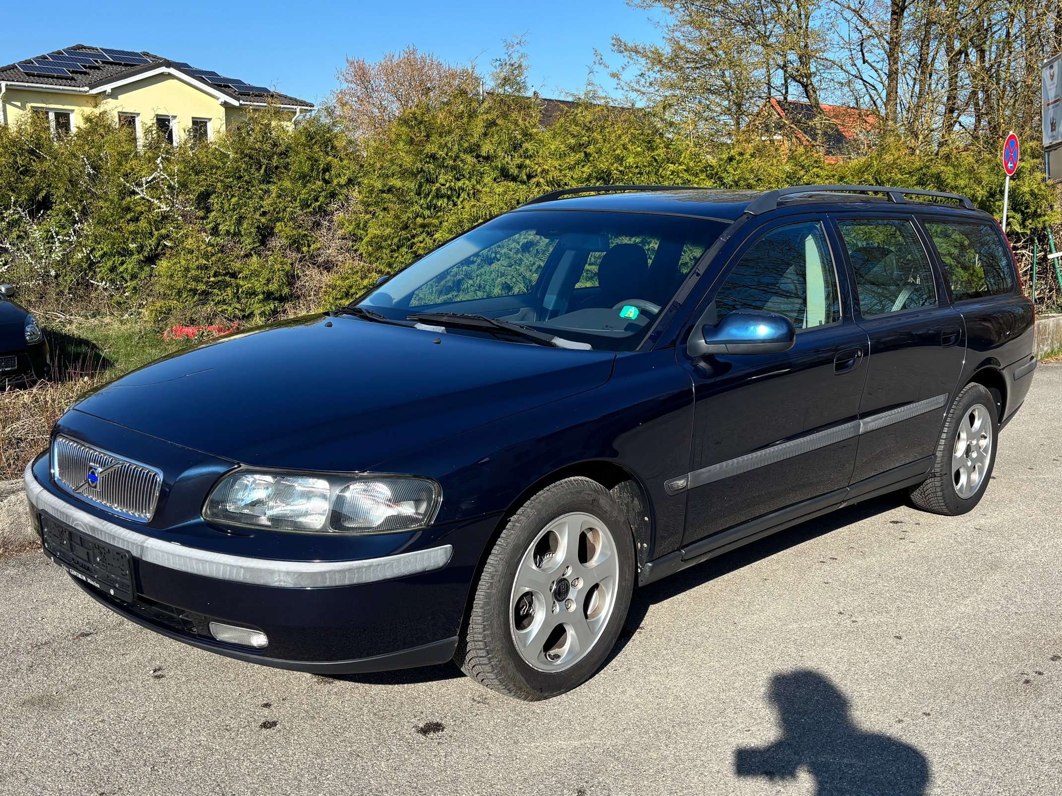 Second hand Volvo V70 2.4