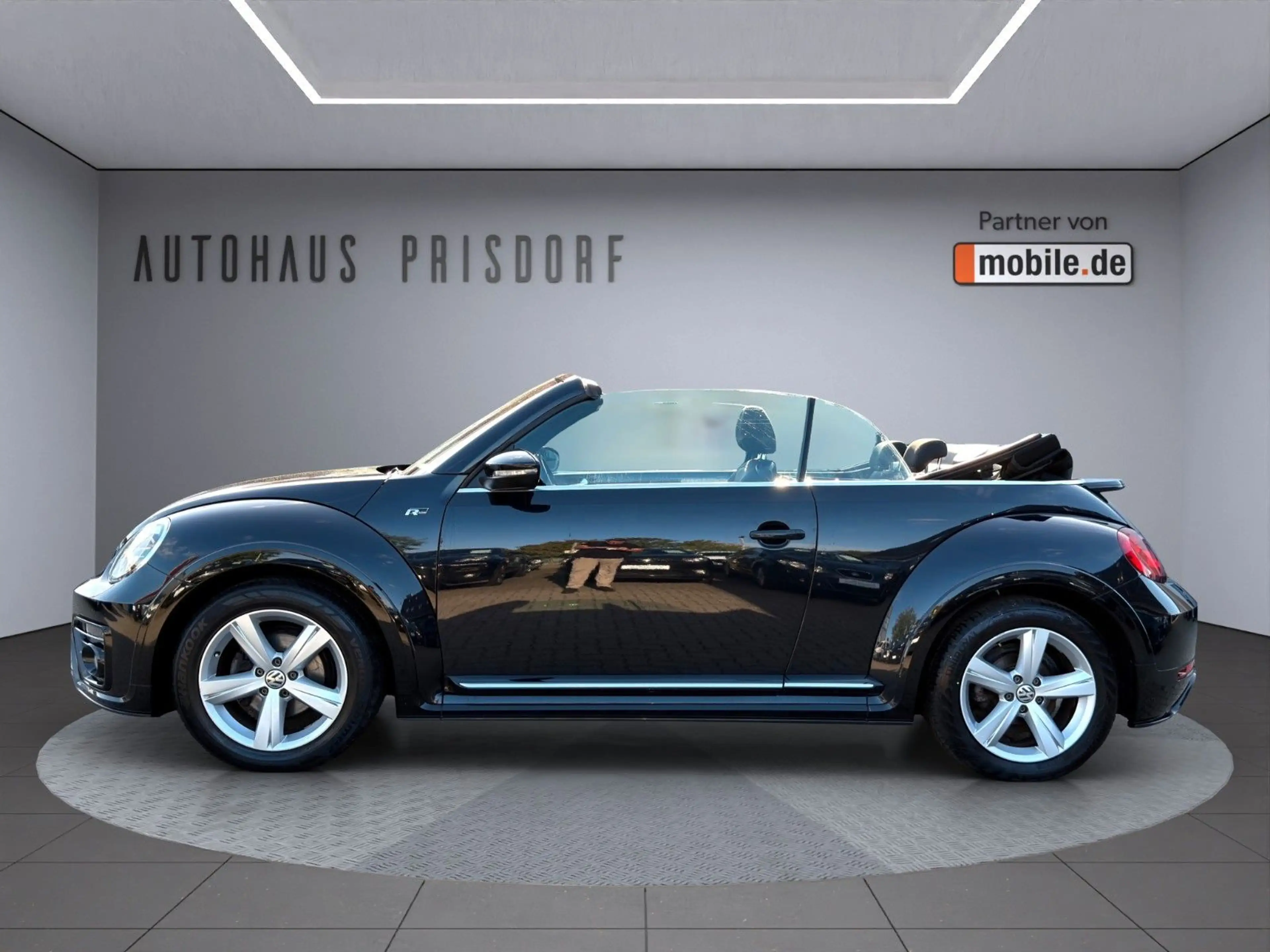 Volkswagen Beetle Cabriolet R-Line Klima/PDC/SHZ — photo 8