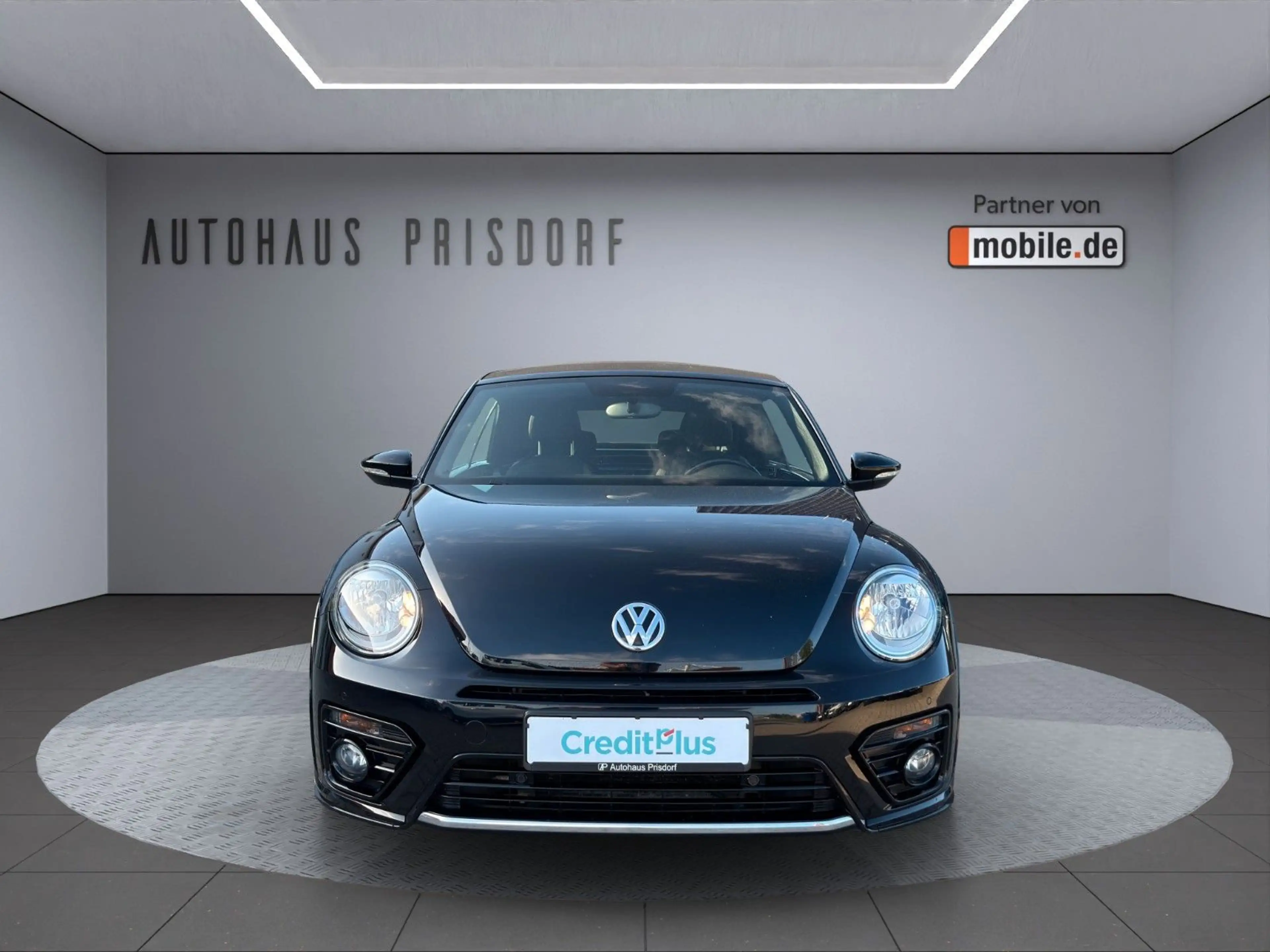 Volkswagen Beetle Cabriolet R-Line Klima/PDC/SHZ — photo 2