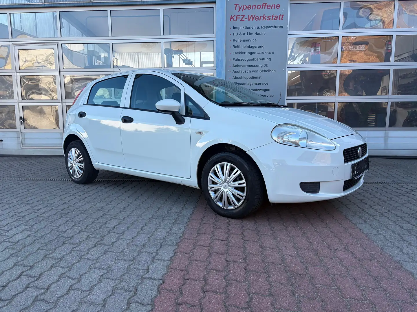 Fiat Punto Scheckheftgepflegt, HU/AU neu - 2