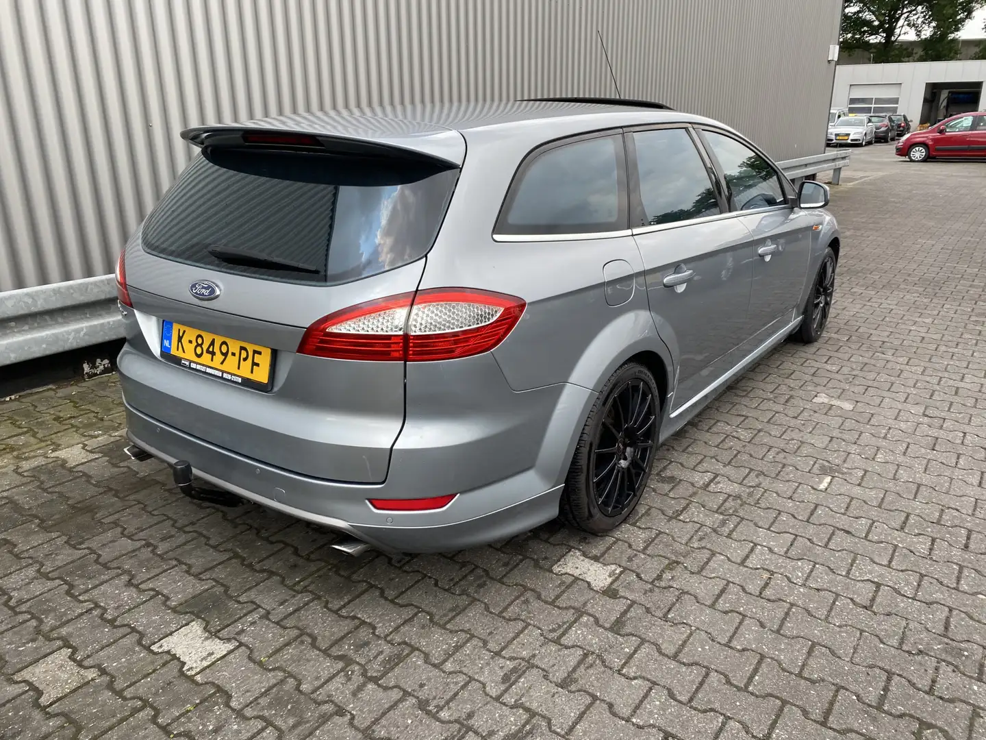 Ford Mondeo Wagon 2.5-20V Trend Leer/Alc, Clima, Stoelvw, Schu Gris - 2