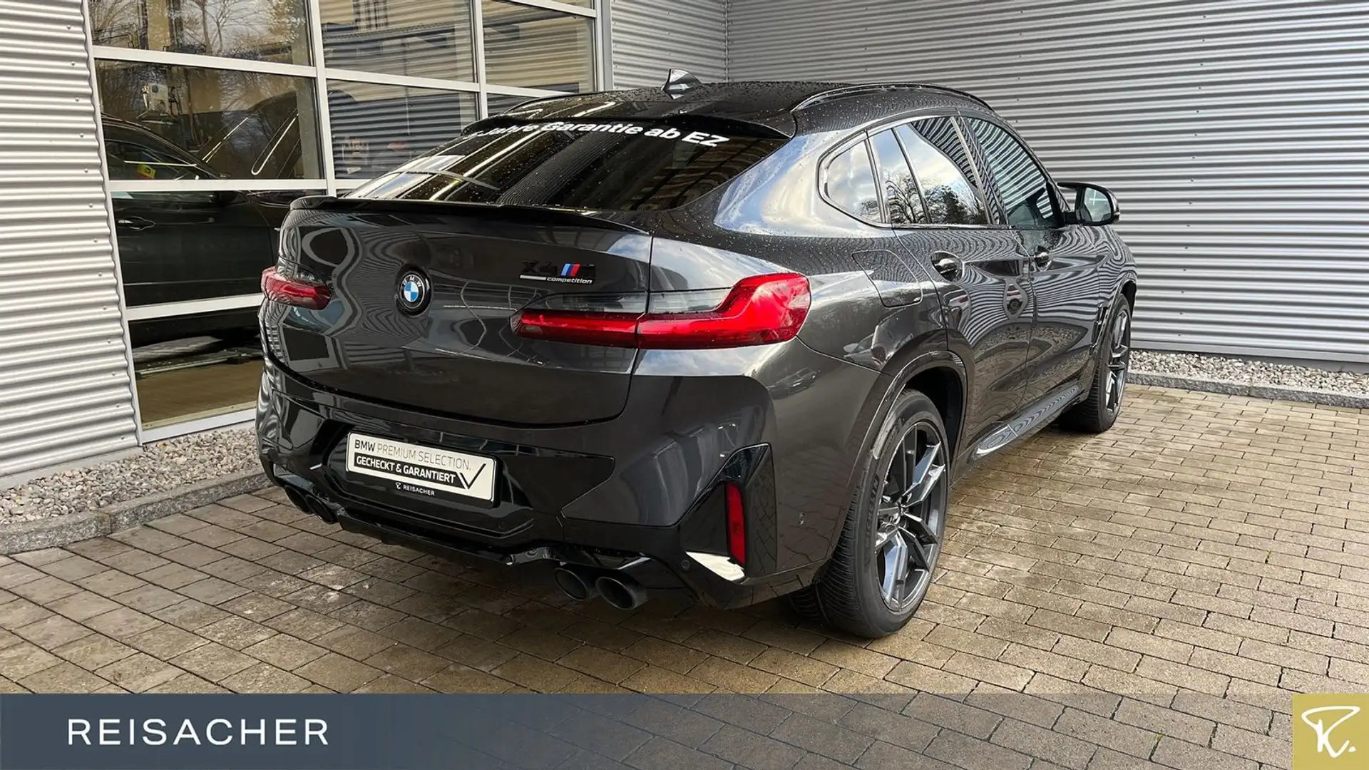 BMW X4 M Competition Navi HUD ACC adLED Pano AHK Grau - 2