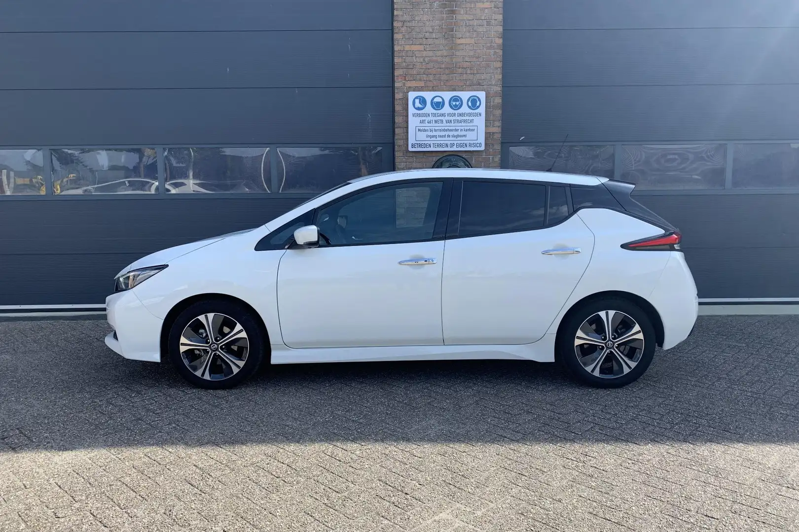 Nissan Leaf N-Connecta 40 kWh | Navigatie | Camera | Climate c Blanc - 2