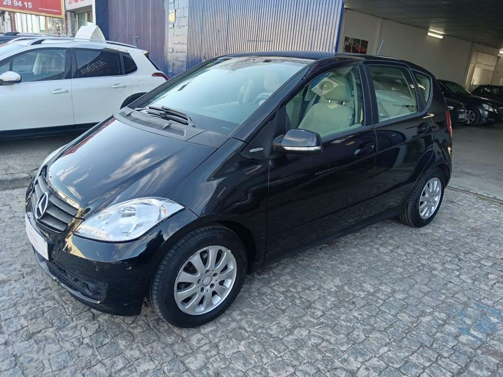 Mercedes-Benz A 180 180CDI BE Urban - foto 1