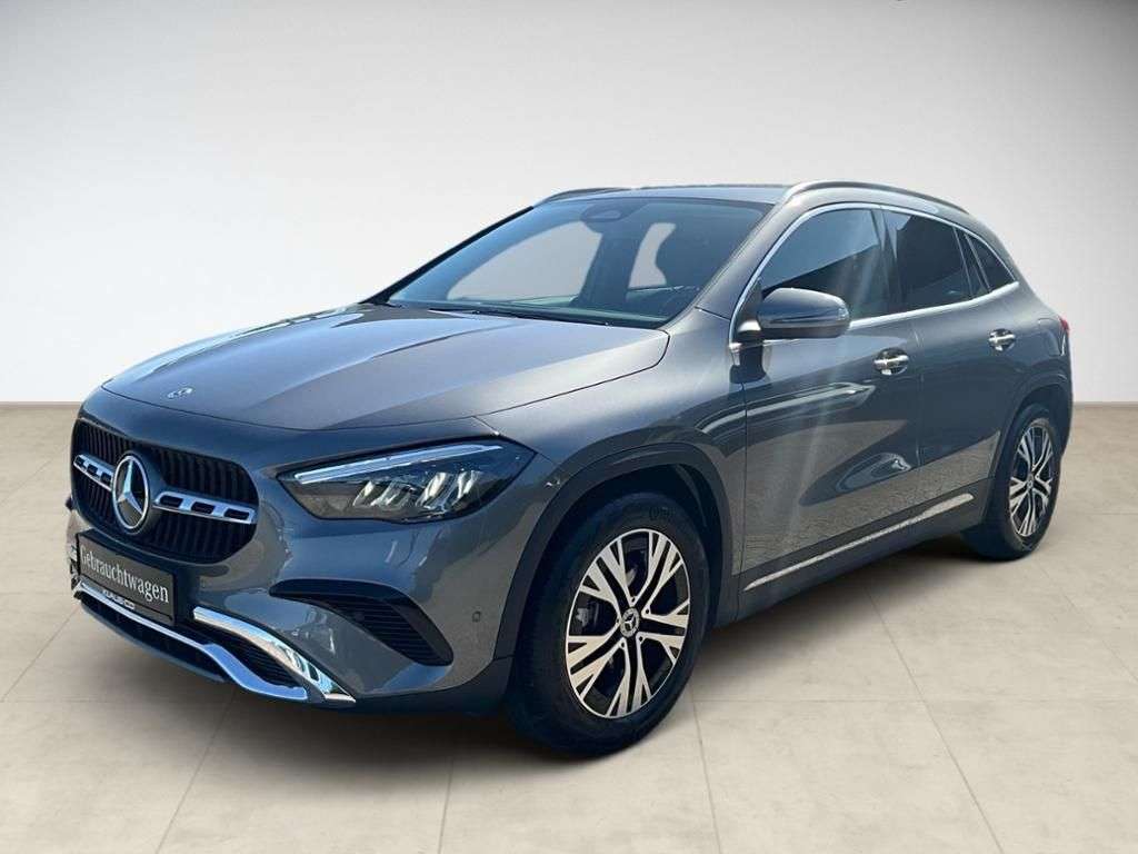 Mercedes-Benz GLA 180