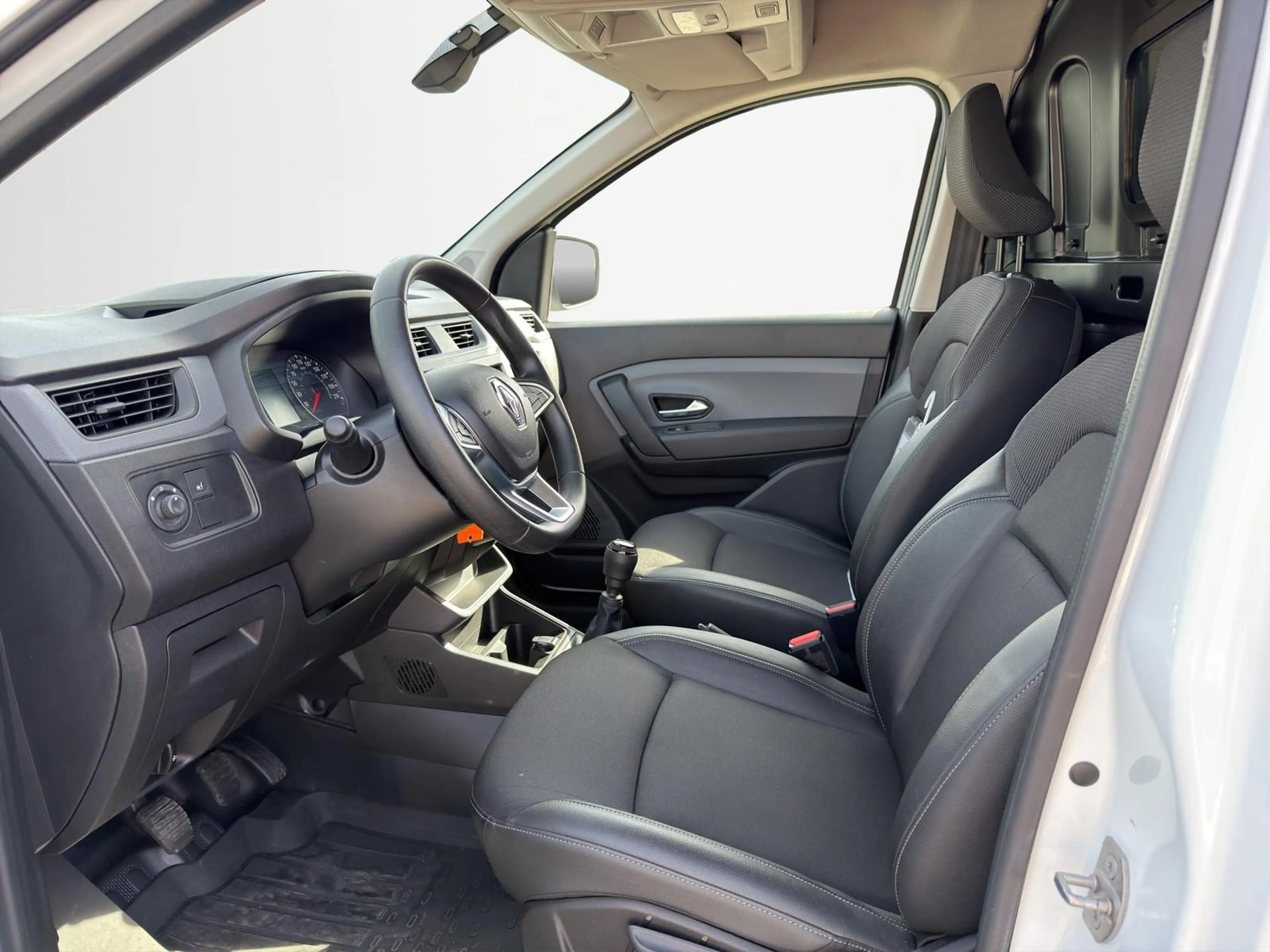 Renault Express 1.5 BLUE dCi Extra KLIMA / PDC / AHK / TEMPOMAT — photo 9