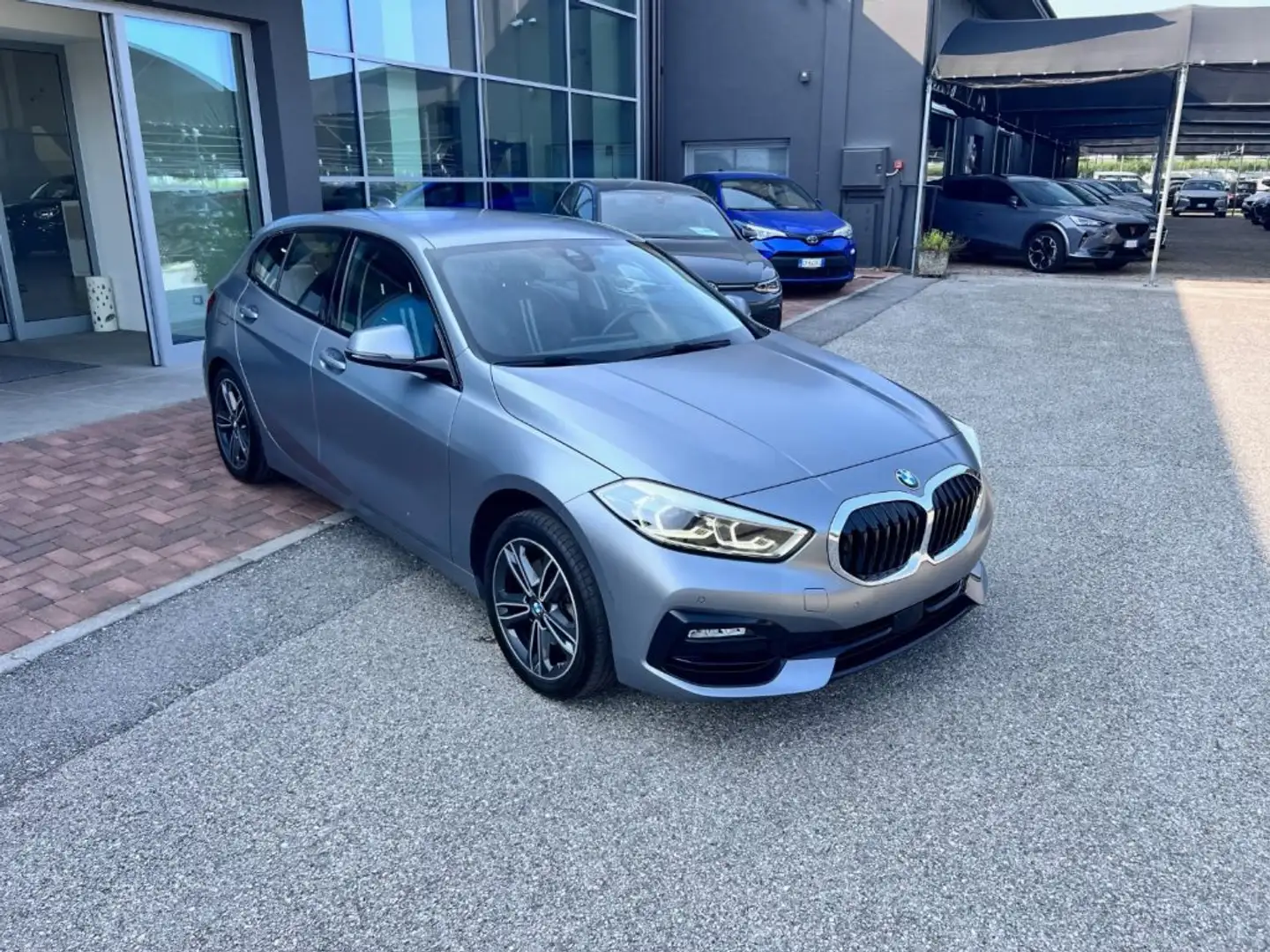 BMW 118 i 5p. Sport Grigio - 2
