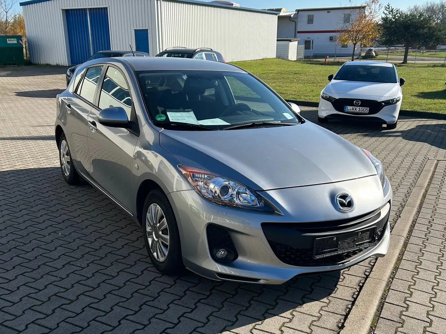 Mazda 3 Prime-Line Grau - 2