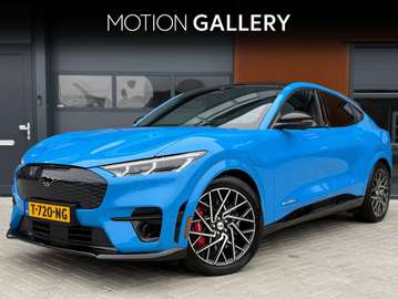 GT Extended AWD 98 kWh | 487 pk | MagneRide | 95%