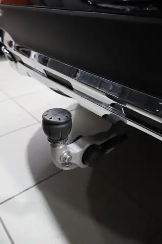 Mercedes-Benz GLC 200 view 12