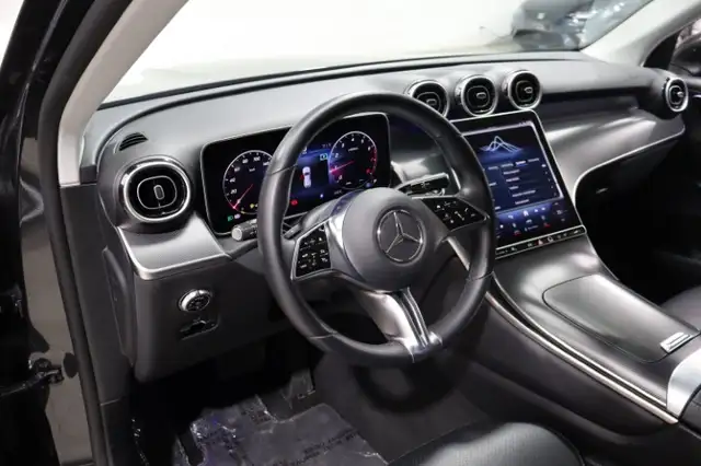 Mercedes-Benz GLC 200 view 15