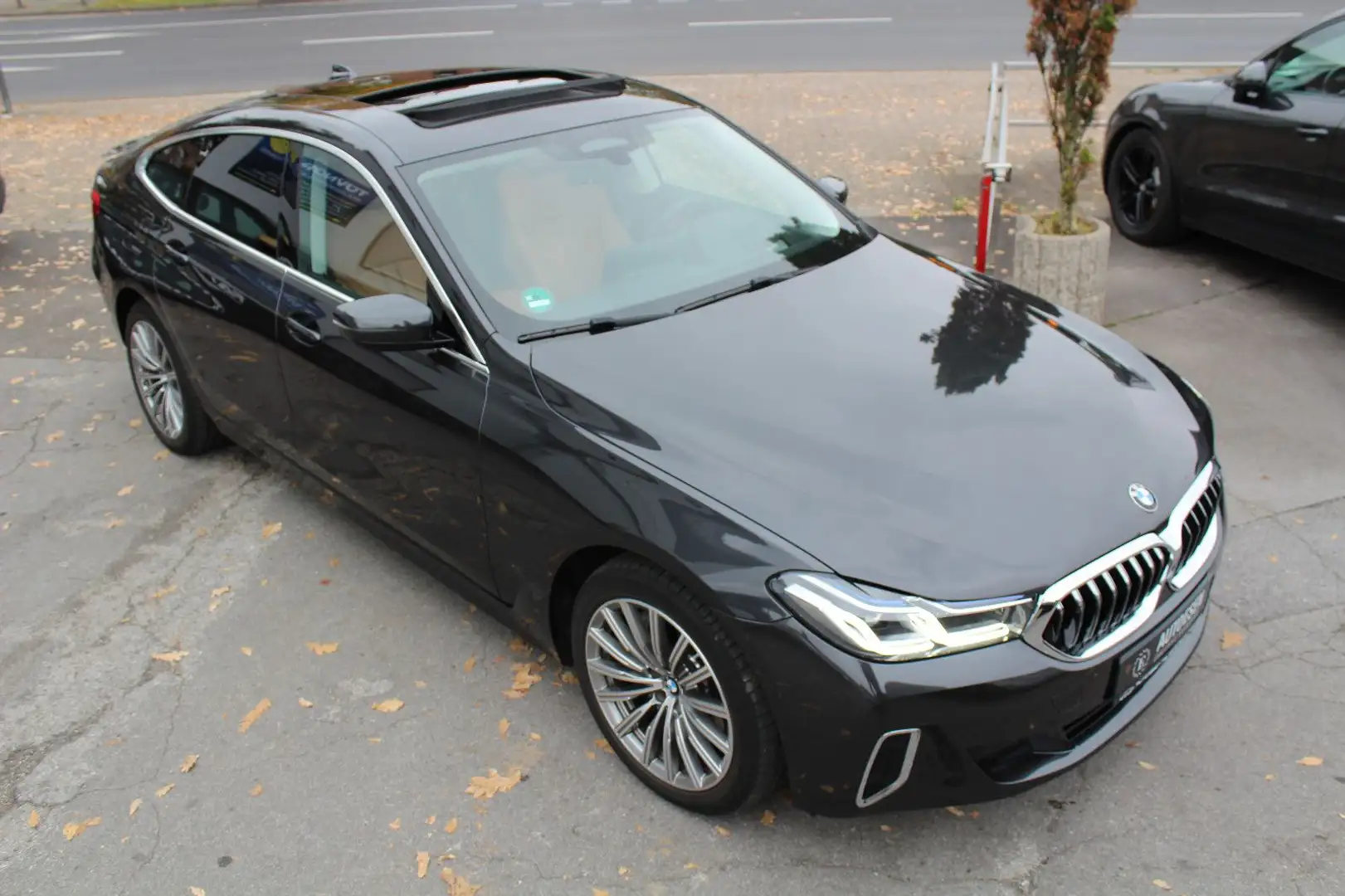 BMW 630 d GT Luxury-Line+PANO+360°KAMERA+H&K+HUD+AHK Grau - 2
