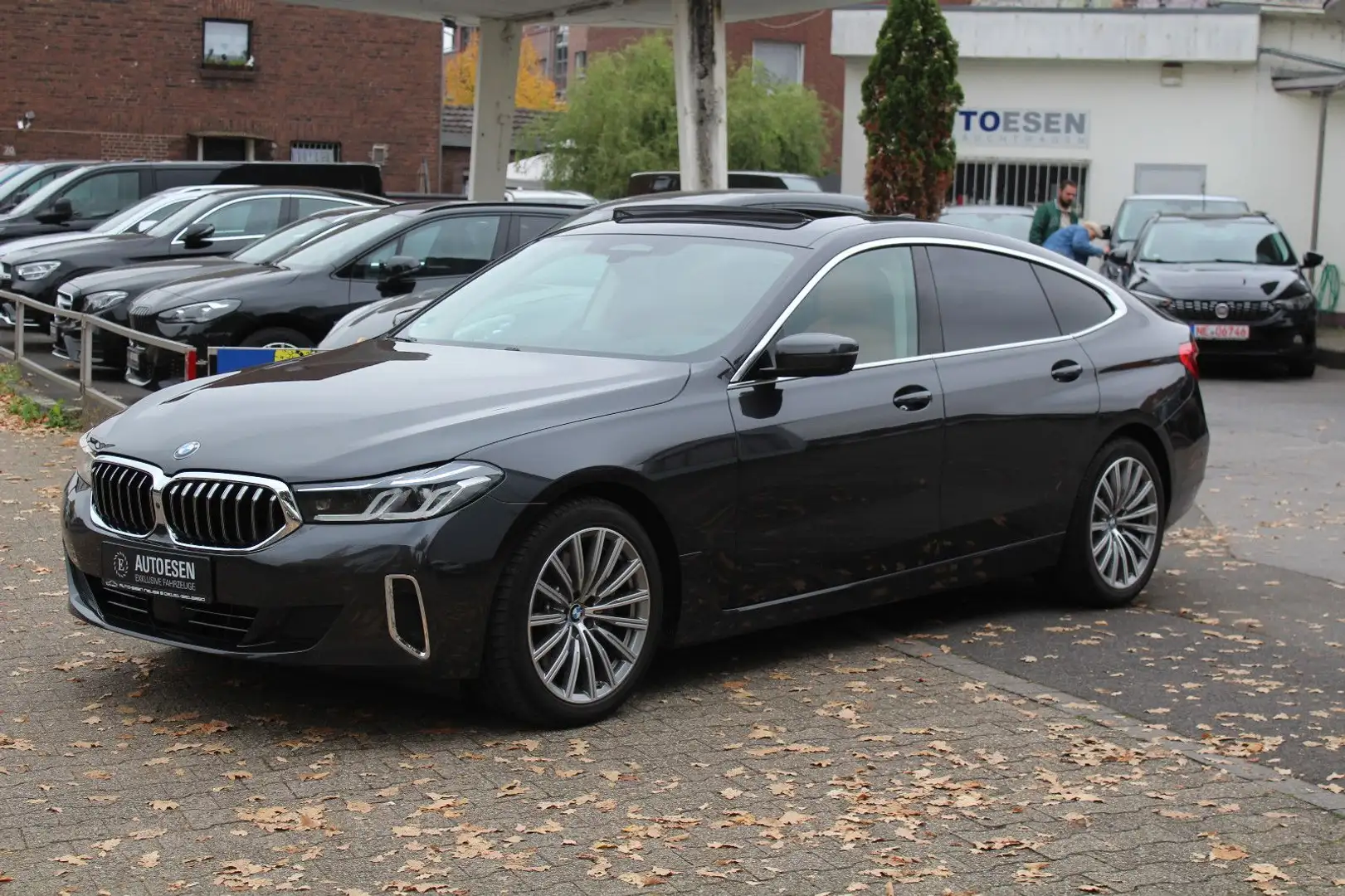 BMW 630 d GT Luxury-Line+PANO+360°KAMERA+H&K+HUD+AHK Grau - 1