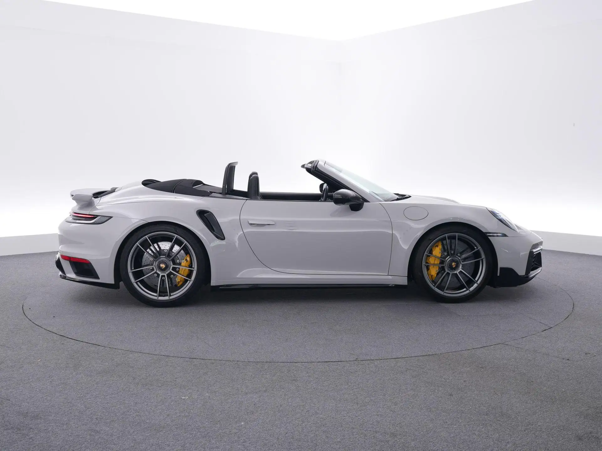 포르쉐 911 Turbo S Cabriolet 2023 화이트 사진 6