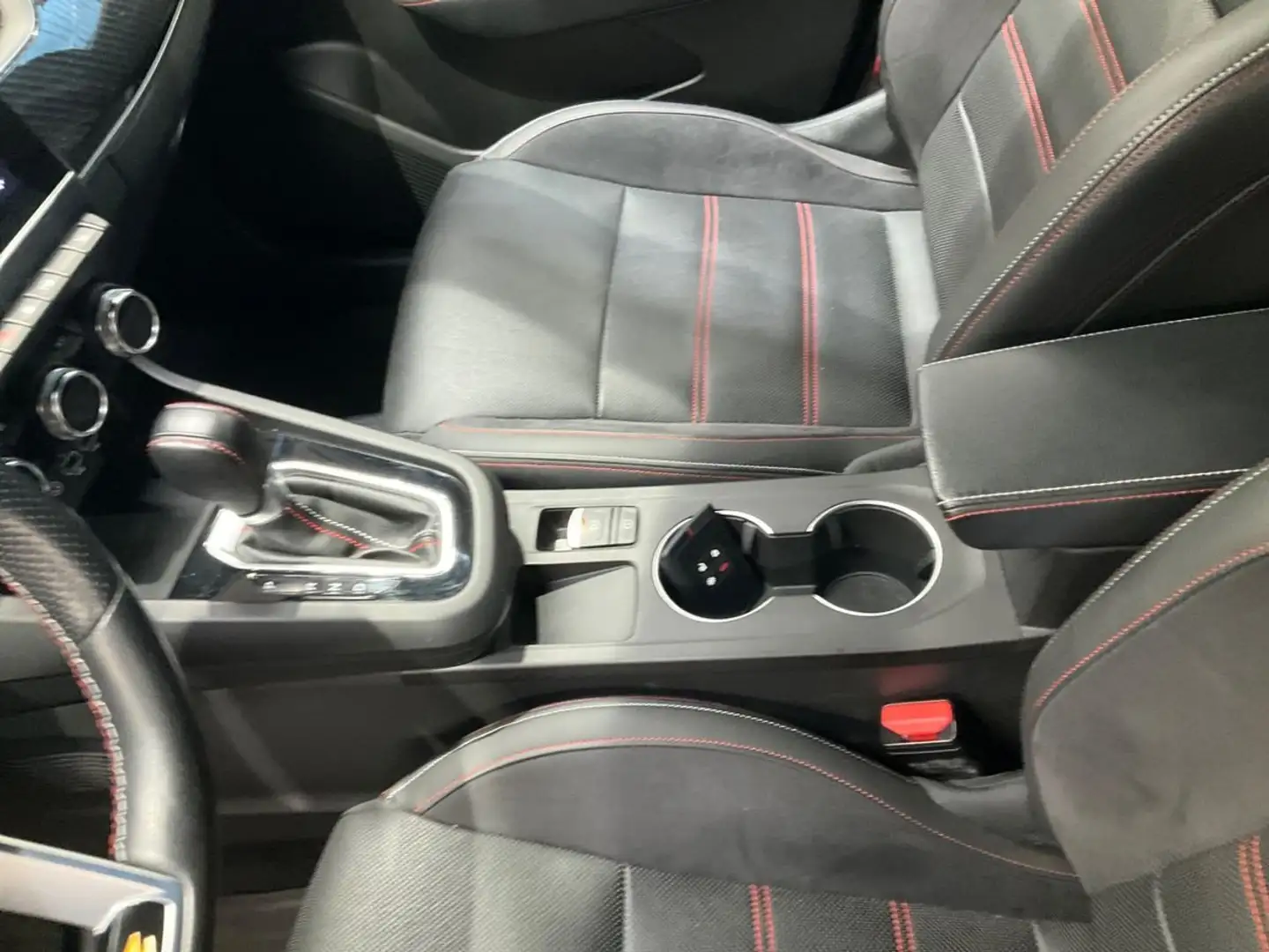 Renault Arkana Arkana+TCe+Mild+Hybrid+160+EDC+R.S.+LINE Schwarz - 1