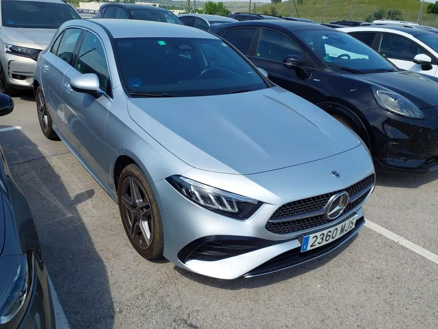 Mercedes-Benz A 250 e Plateado - 2