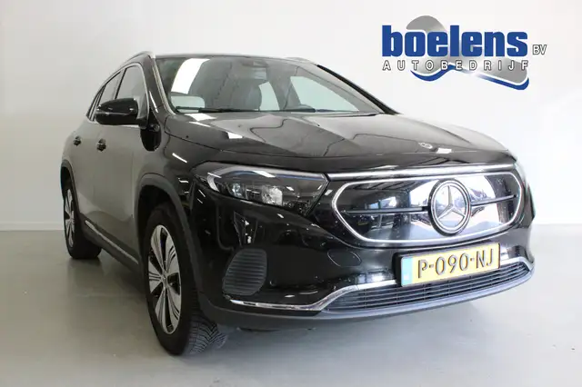Mercedes-Benz EQA 250 Business Solution Luxury 67 kWh | 18'LMV | SFEER |