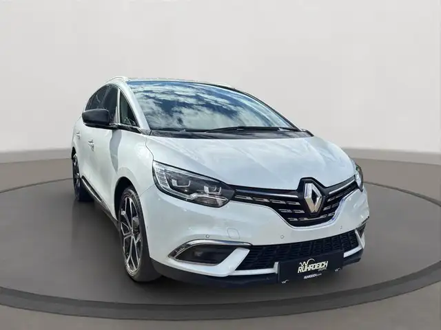 Renault Scenic view 7