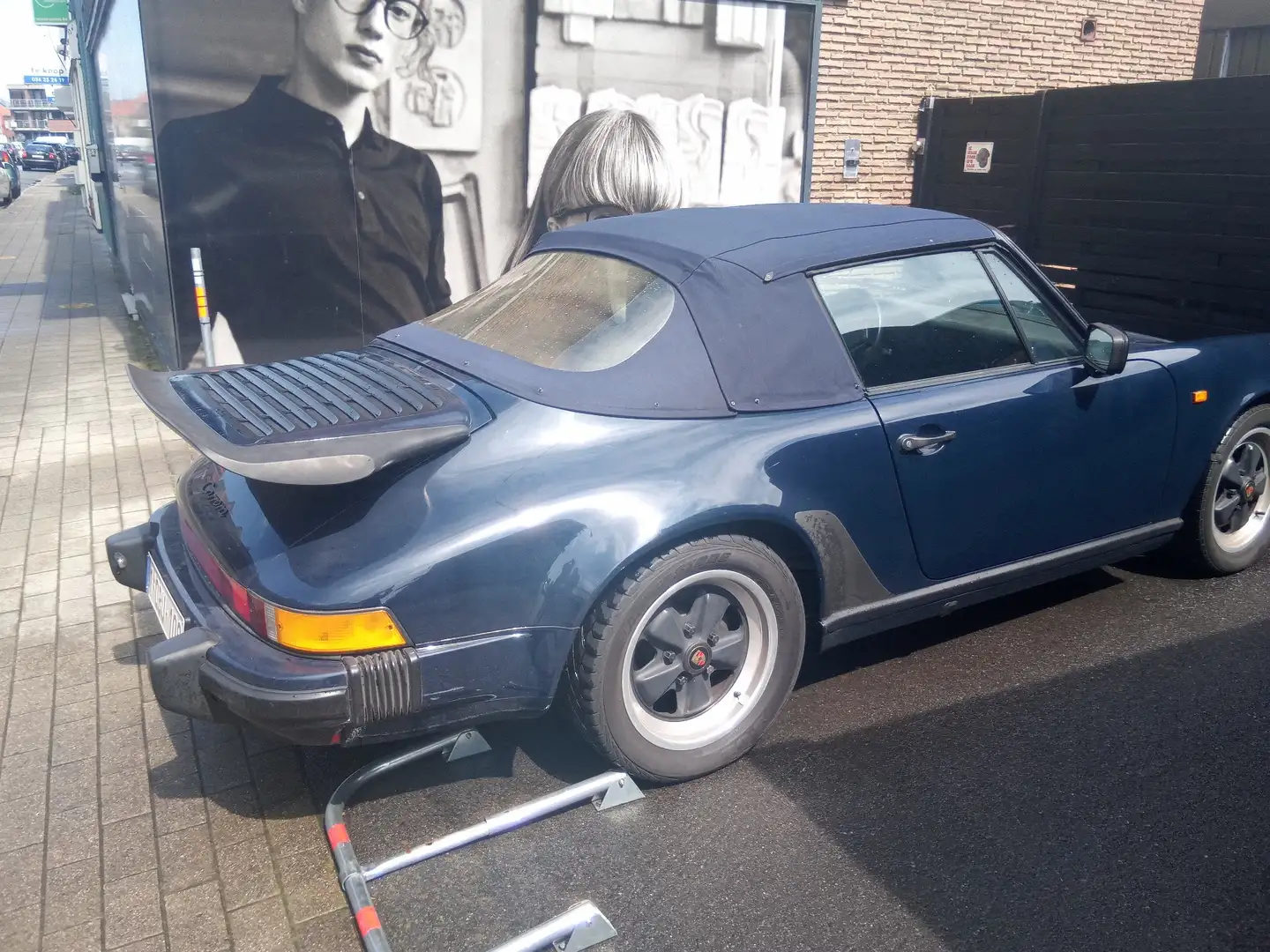Porsche 911 Carrera Cabriolet 3.2 l - 2