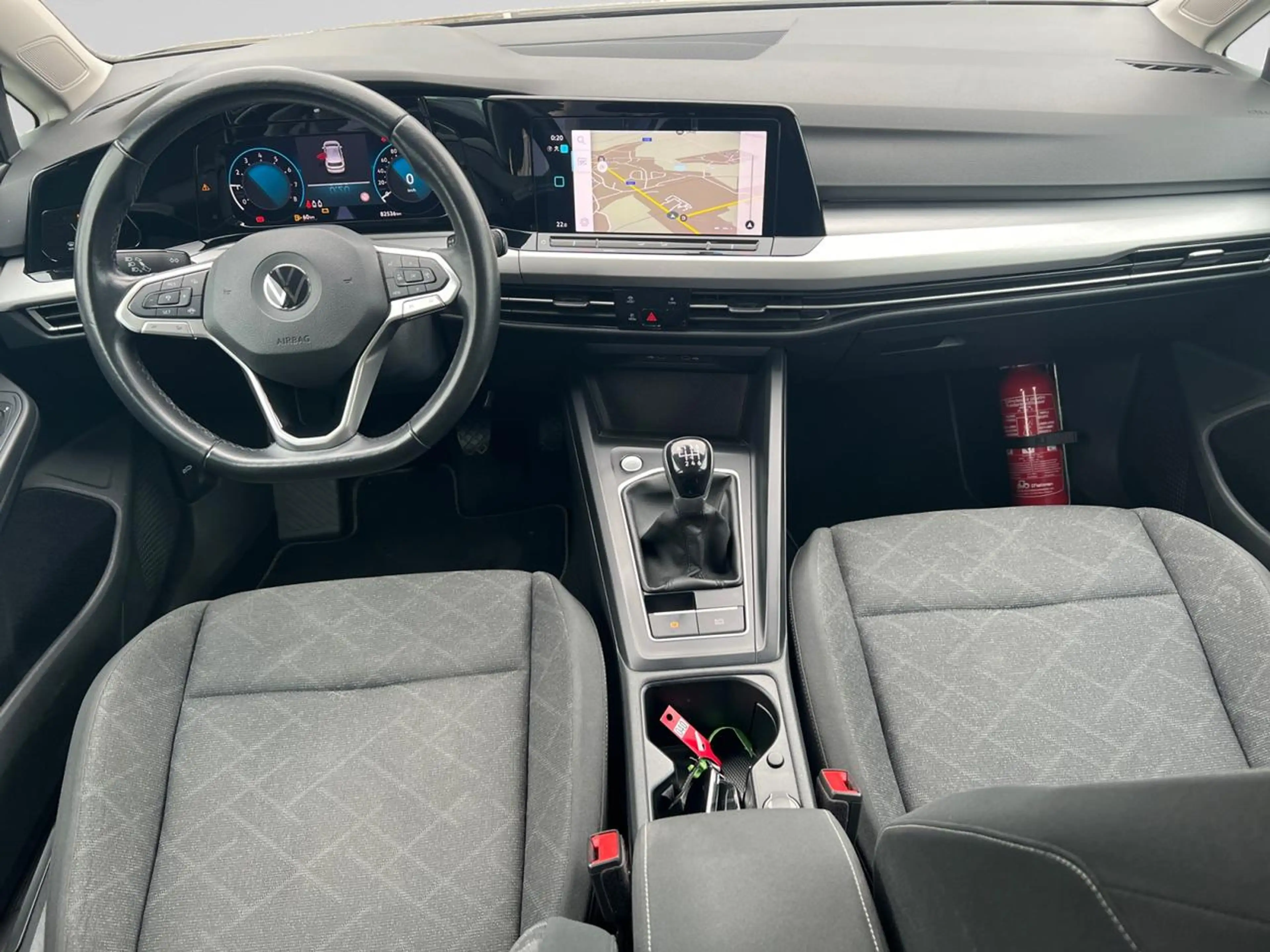 Volkswagen Golf Golf 1.0 TSI Life OPF — photo 6