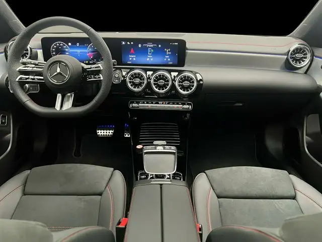 Mercedes-Benz CLA view 10