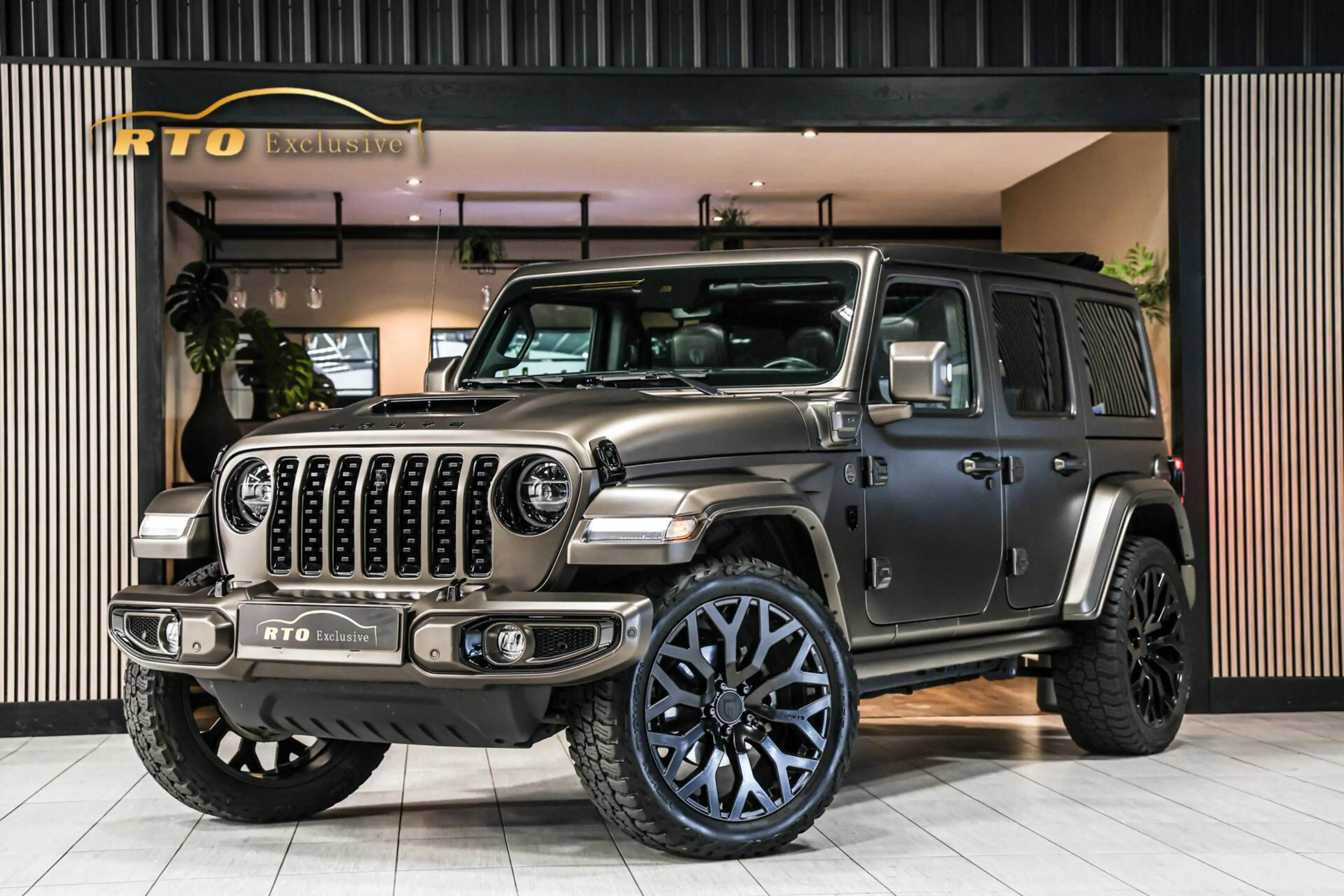 Jeep Wrangler Unlimited 4xe 380 Sahara|BRUTE|Cabrio|Matt|Leder|2