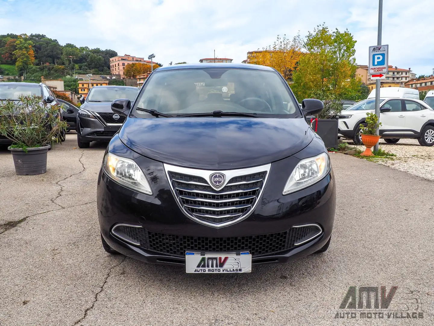 Lancia Ypsilon Ypsilon 1.3 MJT 16V 95 CV 5 p. S&S Nero - 2