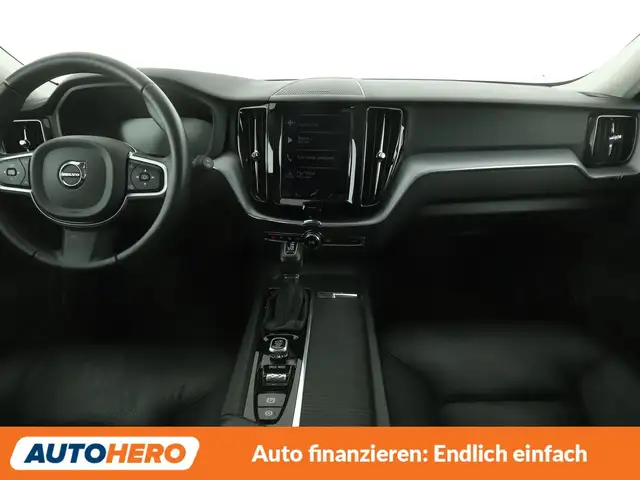 Volvo XC60 view 12