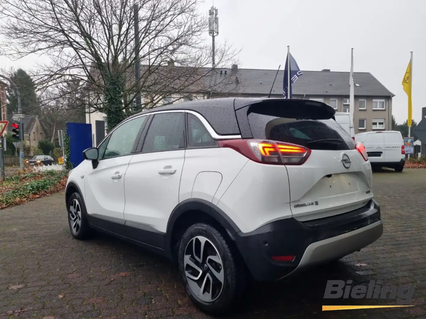 Opel Crossland X GS Line 1.2 Turbo, 1.Hand, Kamera, LHZ, SH, PDC Weiß - 2