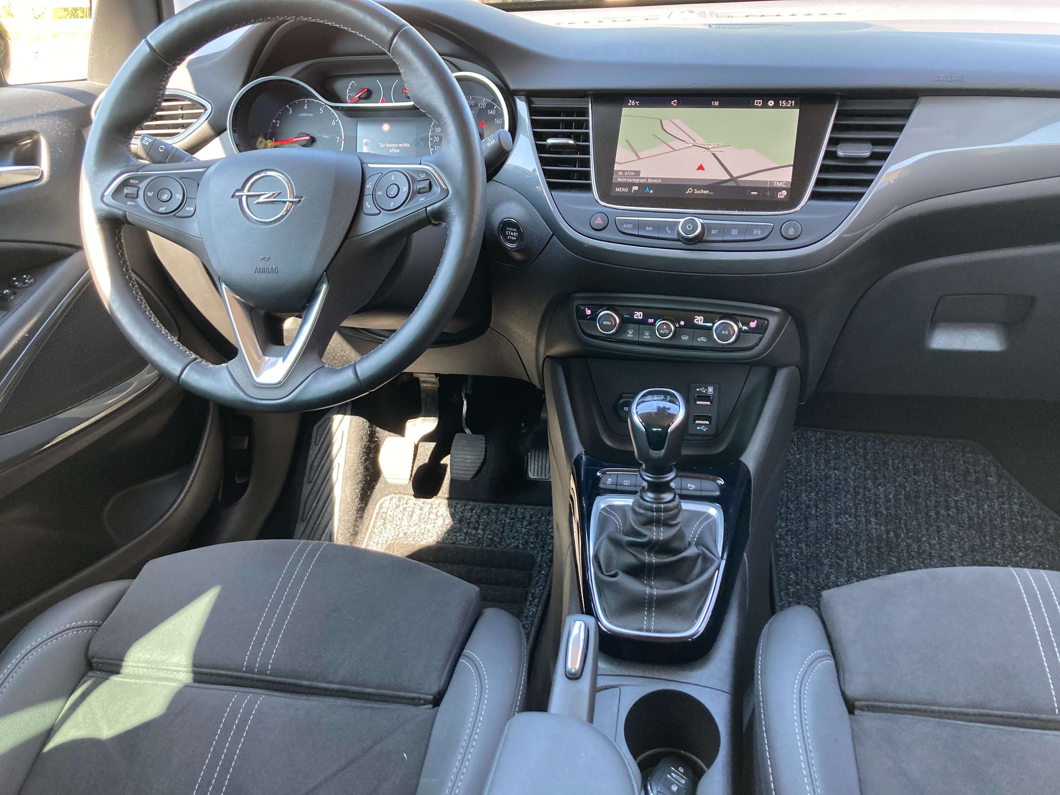 Opel Crossland X