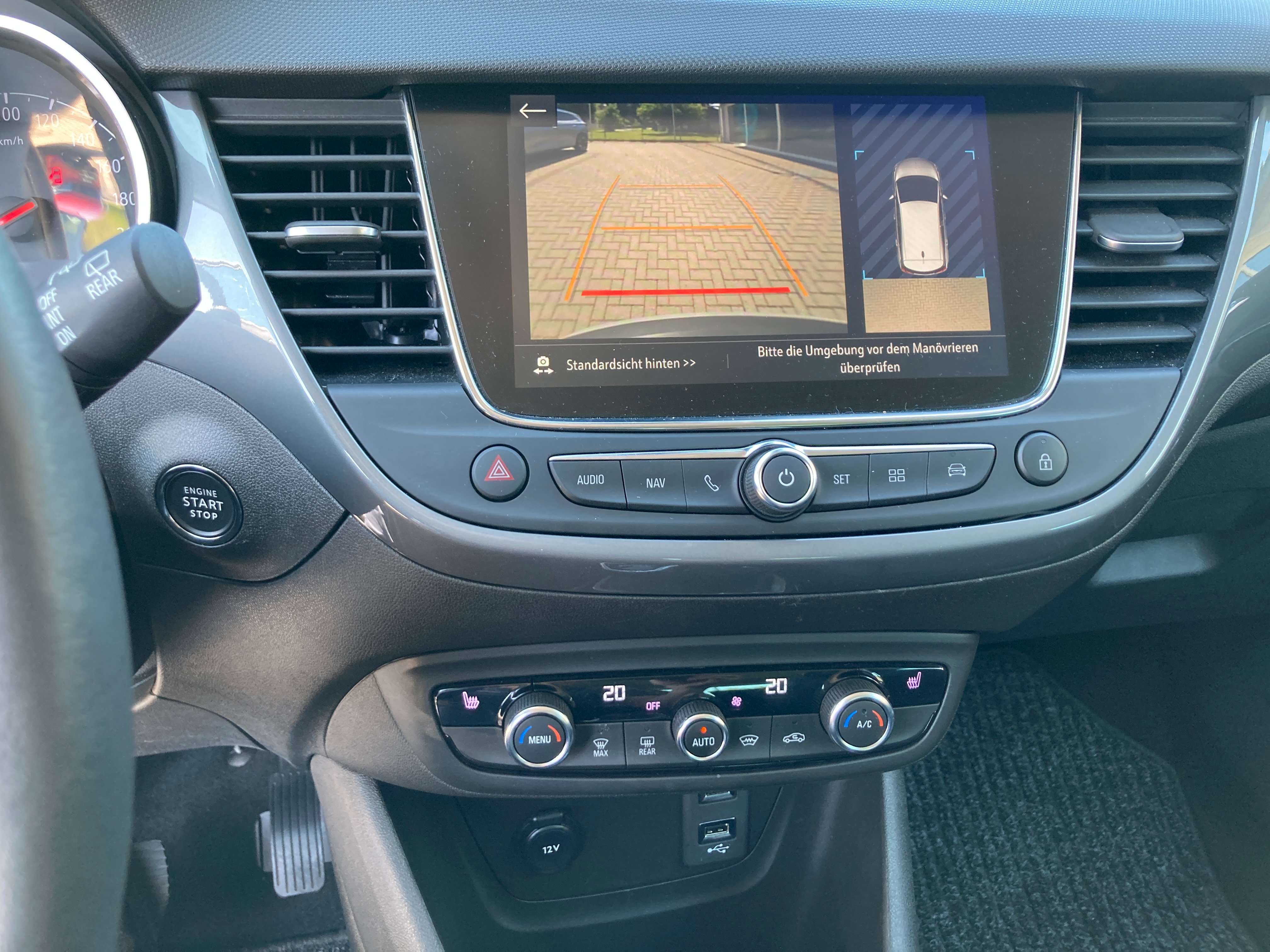 Opel Crossland X