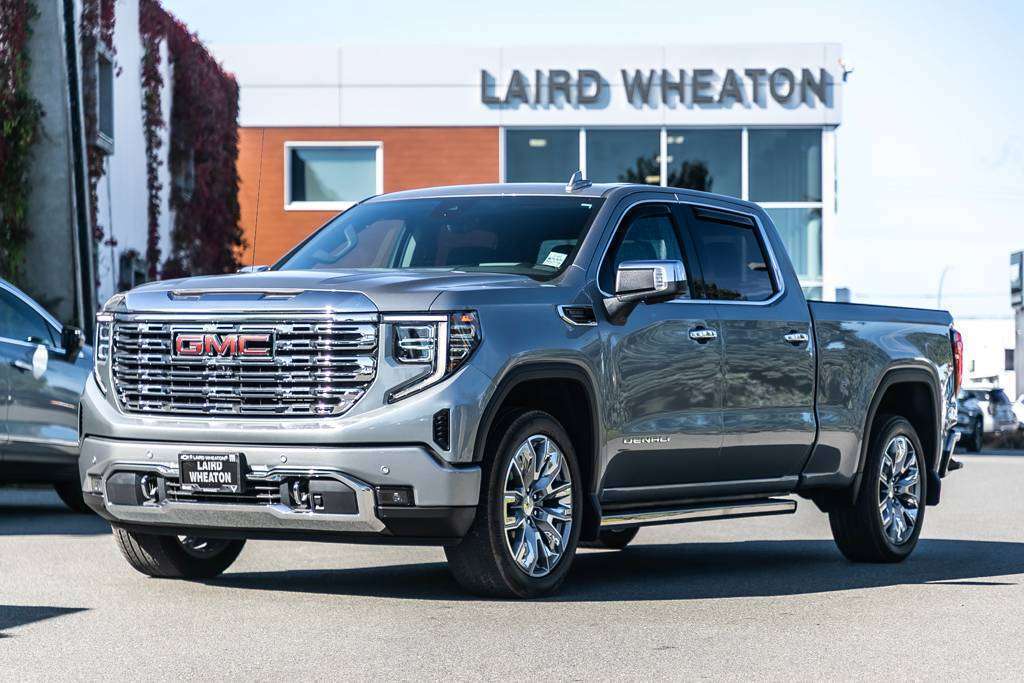  2025 GMC Sierra 1500 Denali Crew Cab 4WD   