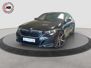 d xDr. M-SPORT PRO B&W ICONIC PANO 360°STANDH