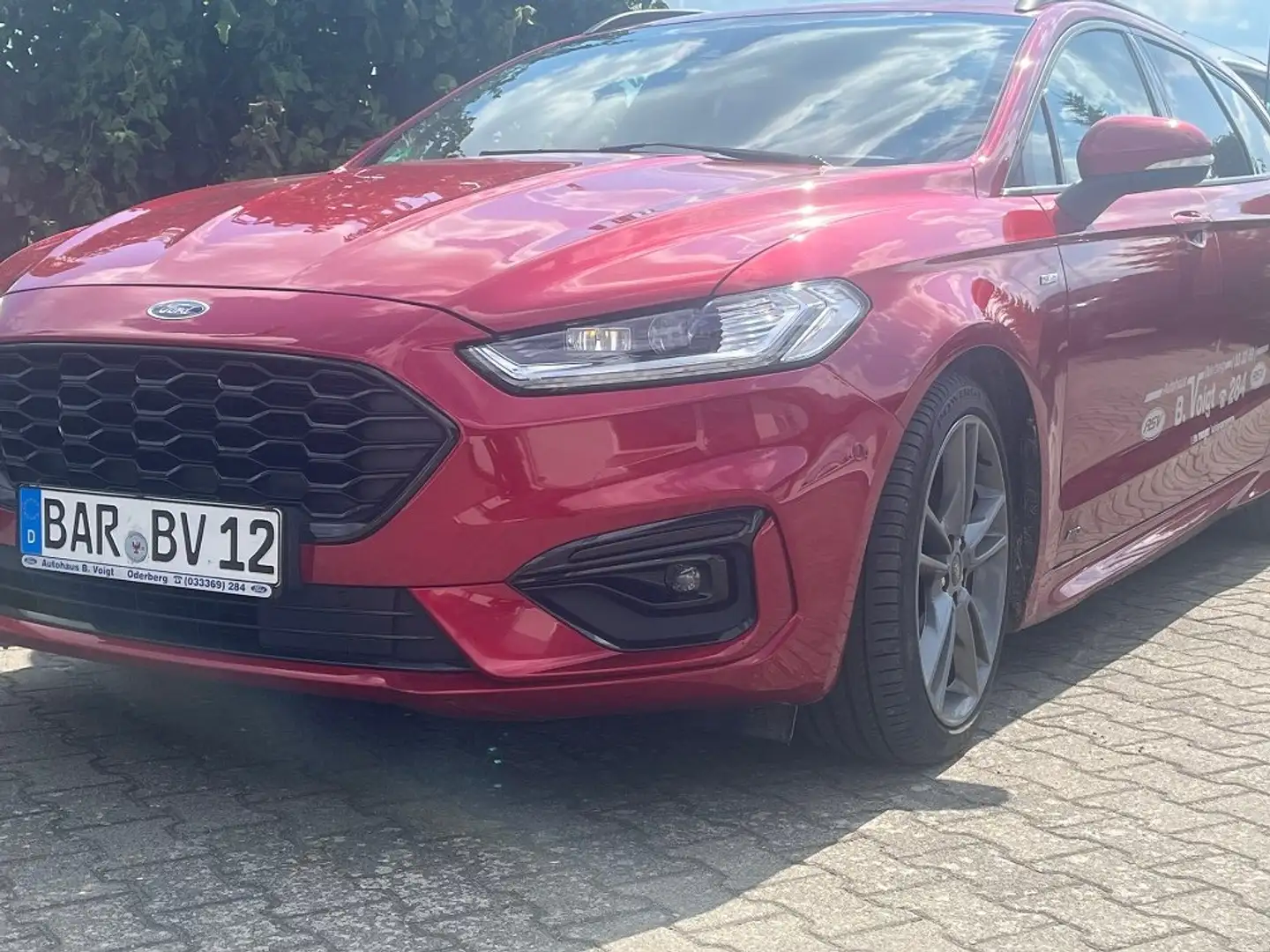 Ford Mondeo Turnier 2.0 EcoBlue Allrad Aut. ST-Line Rouge - 2
