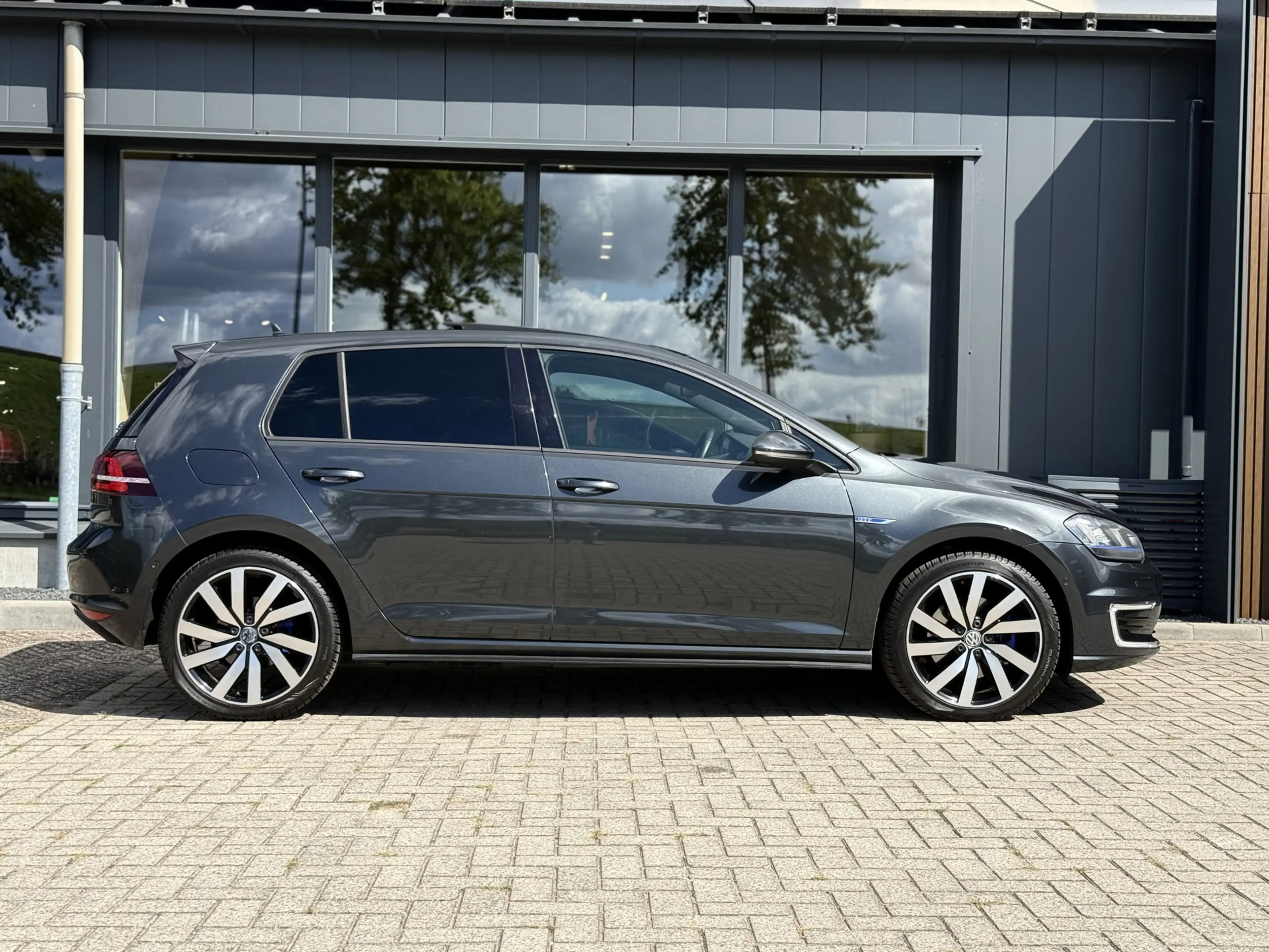 Volkswagen Golf GTE 1.4 TSI Pano Leder ACC Keyless Sfeerverlichting — photo 9
