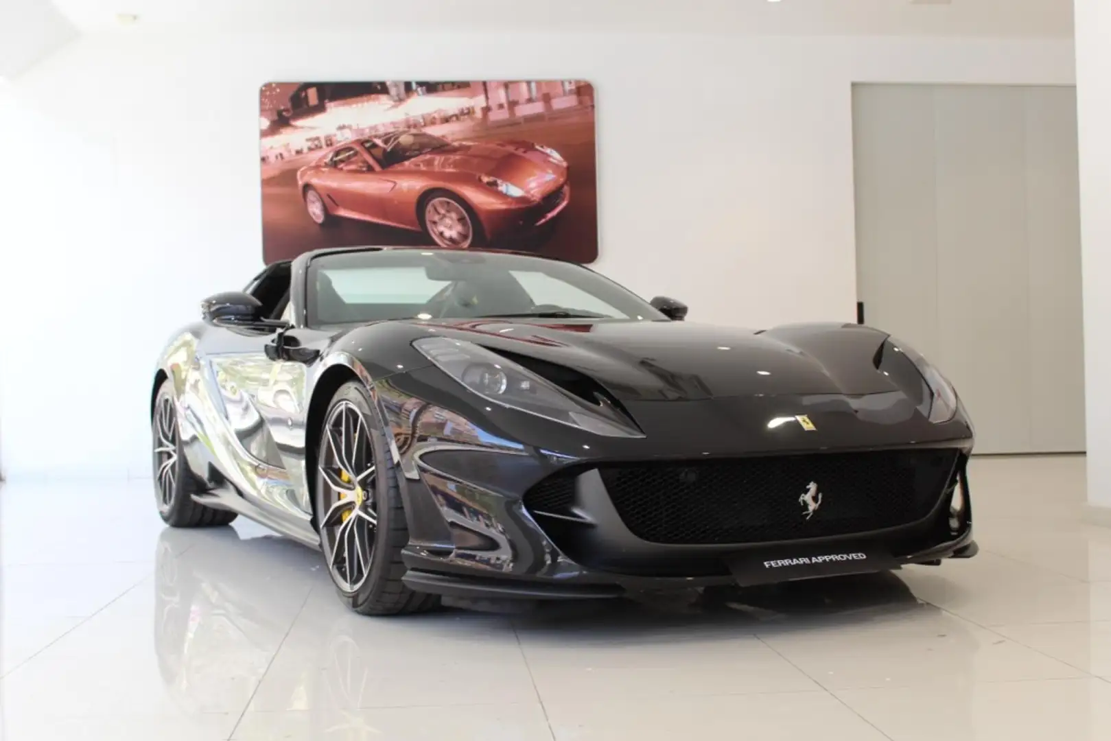 Ferrari 812 GTS Black - 2