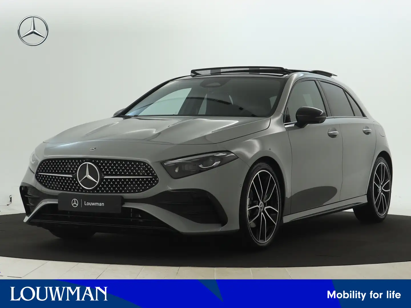 Mercedes-Benz A 180 Business Solution AMG | Nightpakket | Parkeerpakke Grijs - 1