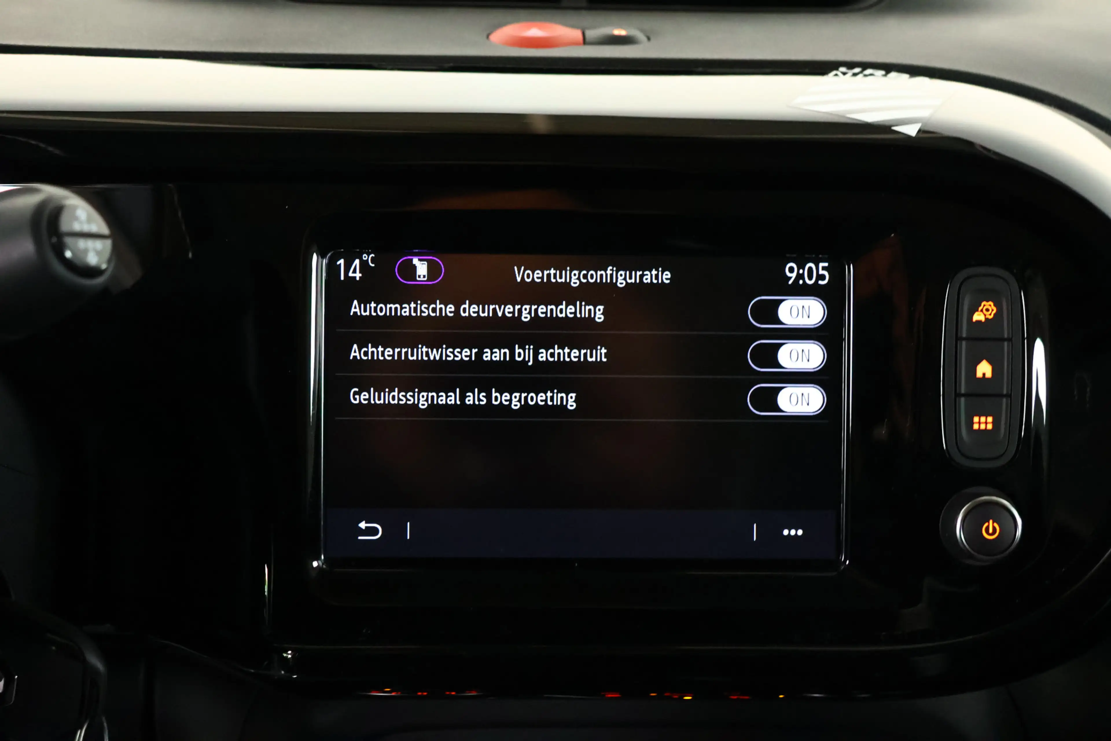 Renault Twingo Z.E. R80 E-Tech Série Limitée Urban Night 22 kWh N — photo 25