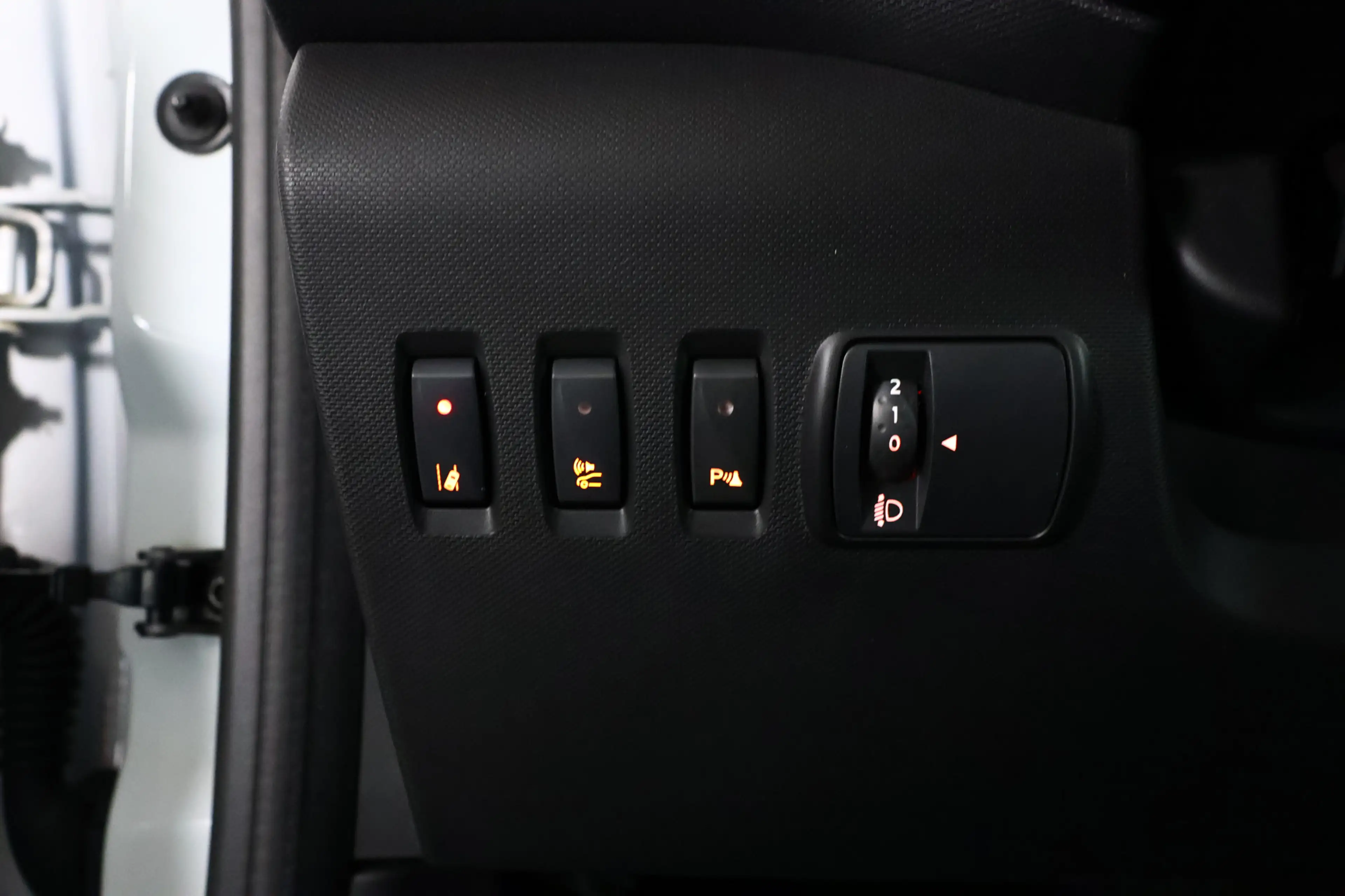 Renault Twingo Z.E. R80 E-Tech Série Limitée Urban Night 22 kWh N — photo 18