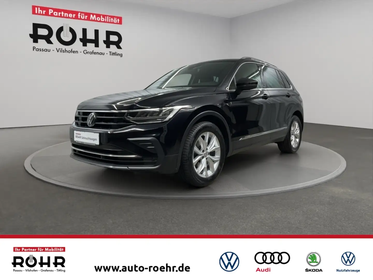 Volkswagen Tiguan Allspace Move (Navi.AHK.Einparkhilfe.LED.Klima.ACC) 1.5 TSI Schwarz - 1