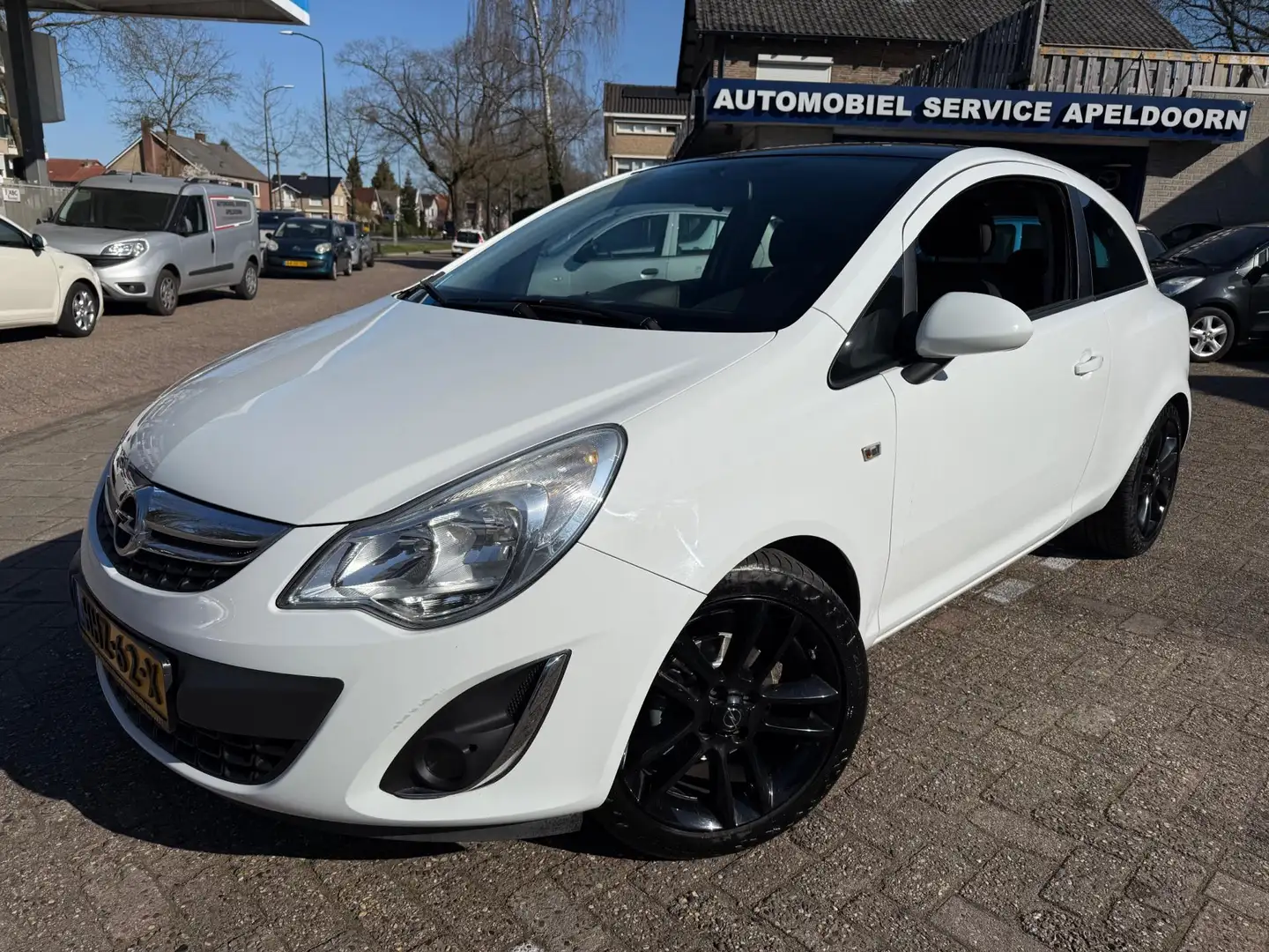 Opel Corsa 1.4-16V Color Edition *AIRCO*NW.APK*ELEKTR. PAKKET Blanco - 1