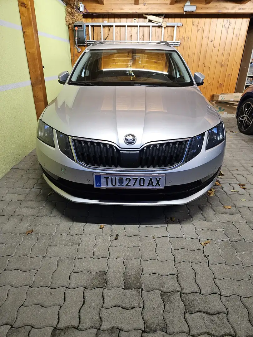 Skoda Octavia Combi 1,6 TDI Style DSG - 1