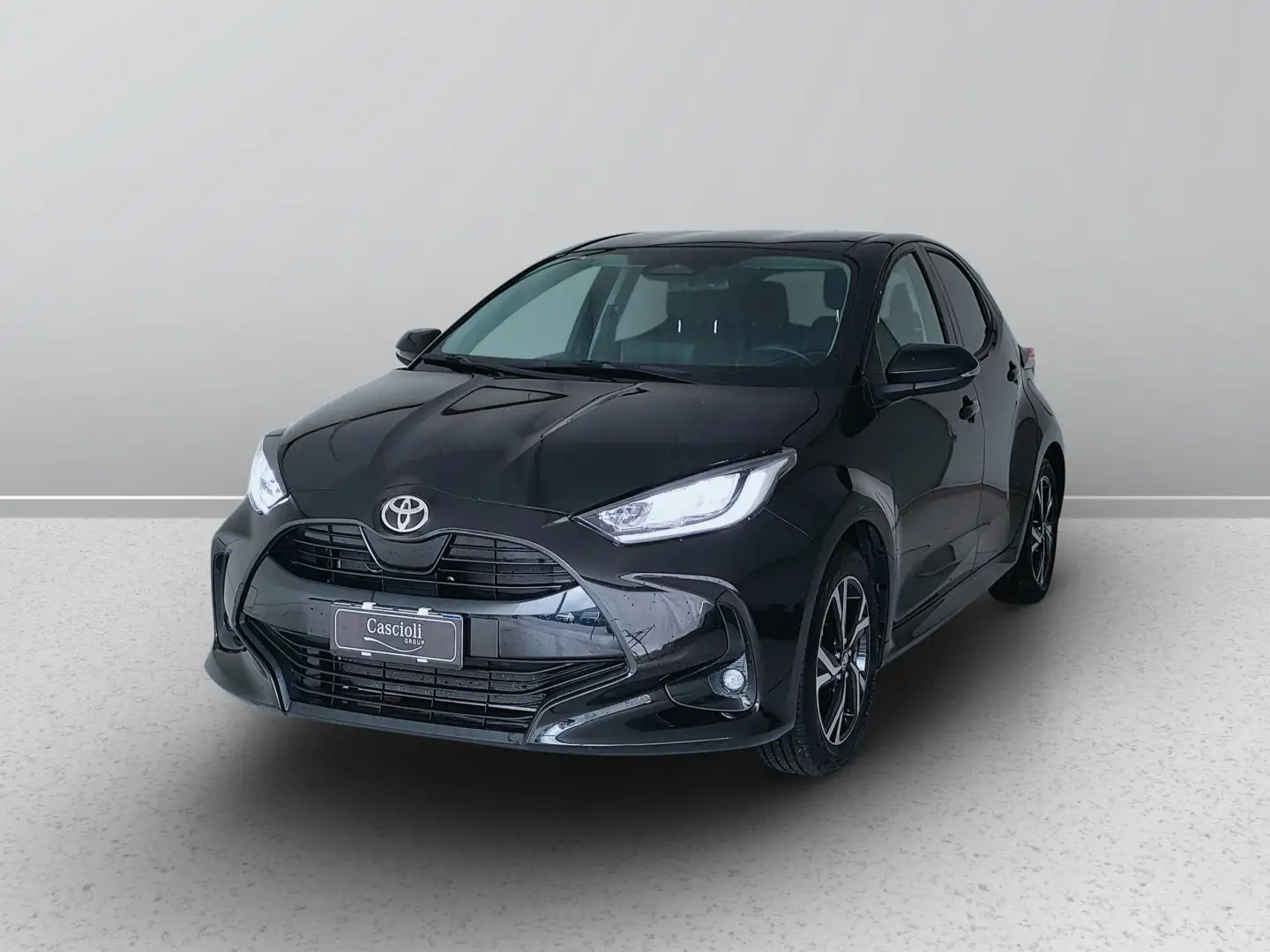 Toyota Yaris 1.5 Hybrid Trend Nero - 1