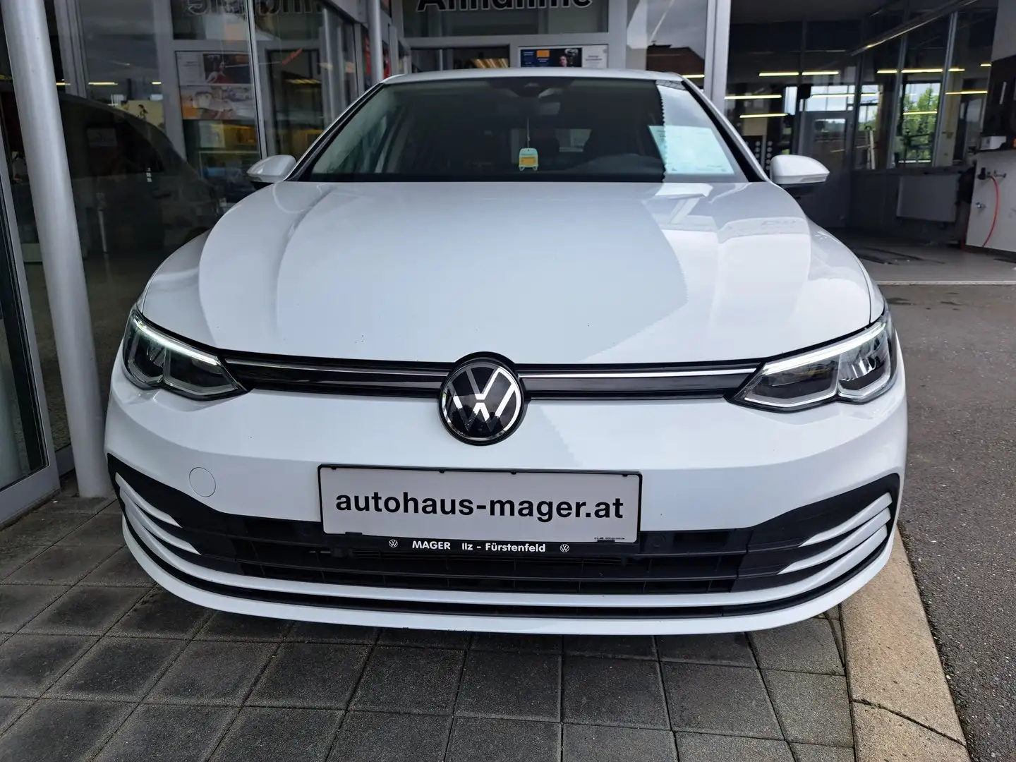 Volkswagen Golf TSI Weiß - 2